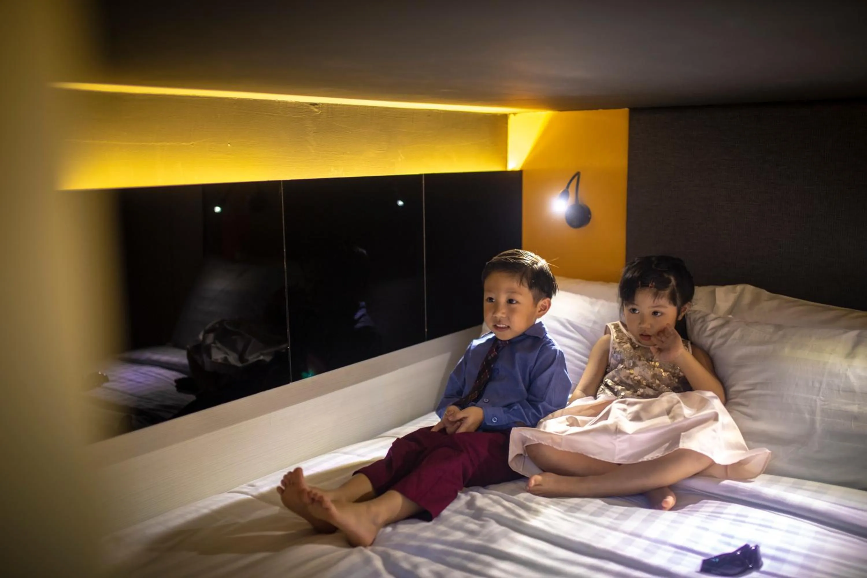 People, Bed in CUBE Family Boutique Capsule Hotel at Chinatown