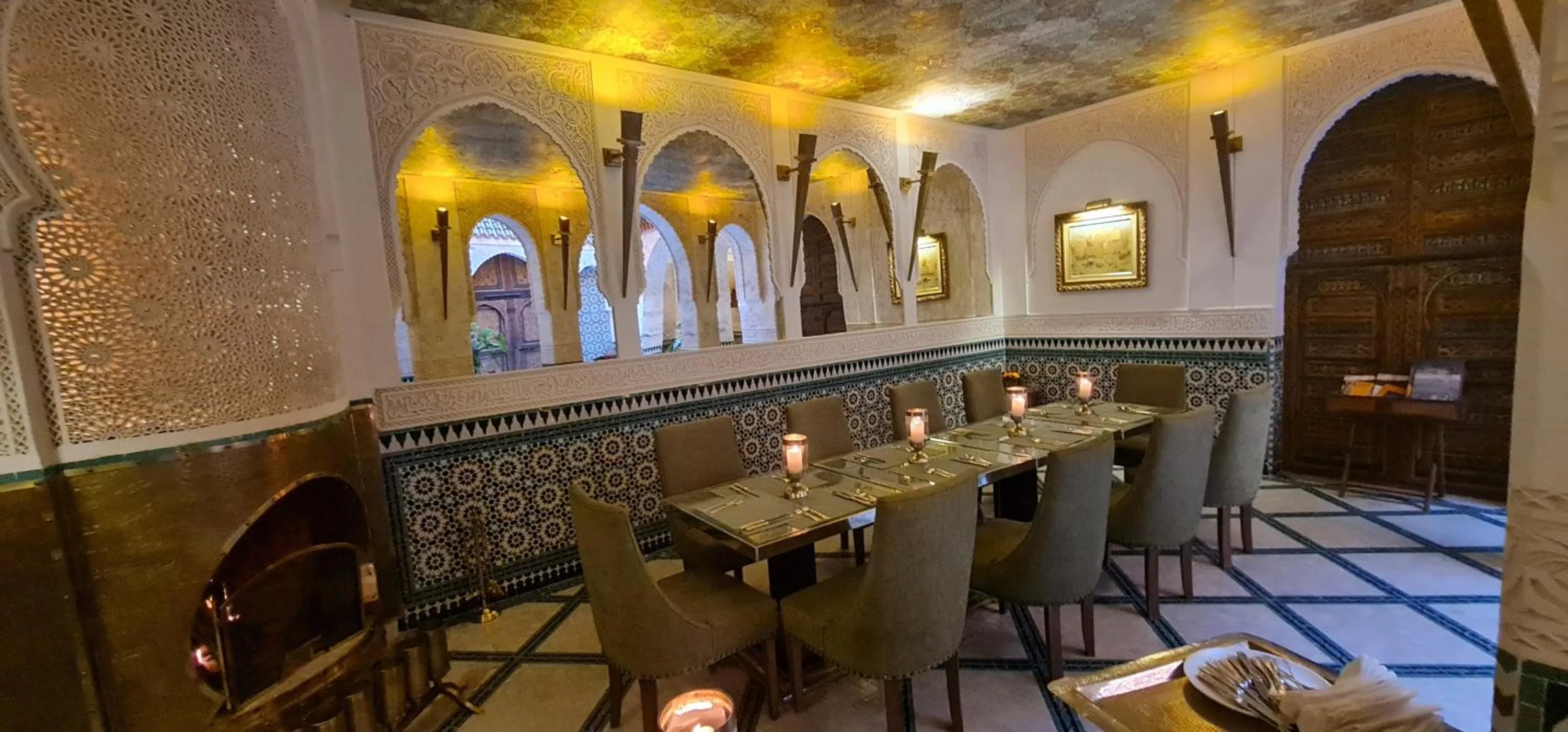 Restaurant/places to eat in Elegancia Riad Boutique & SPA