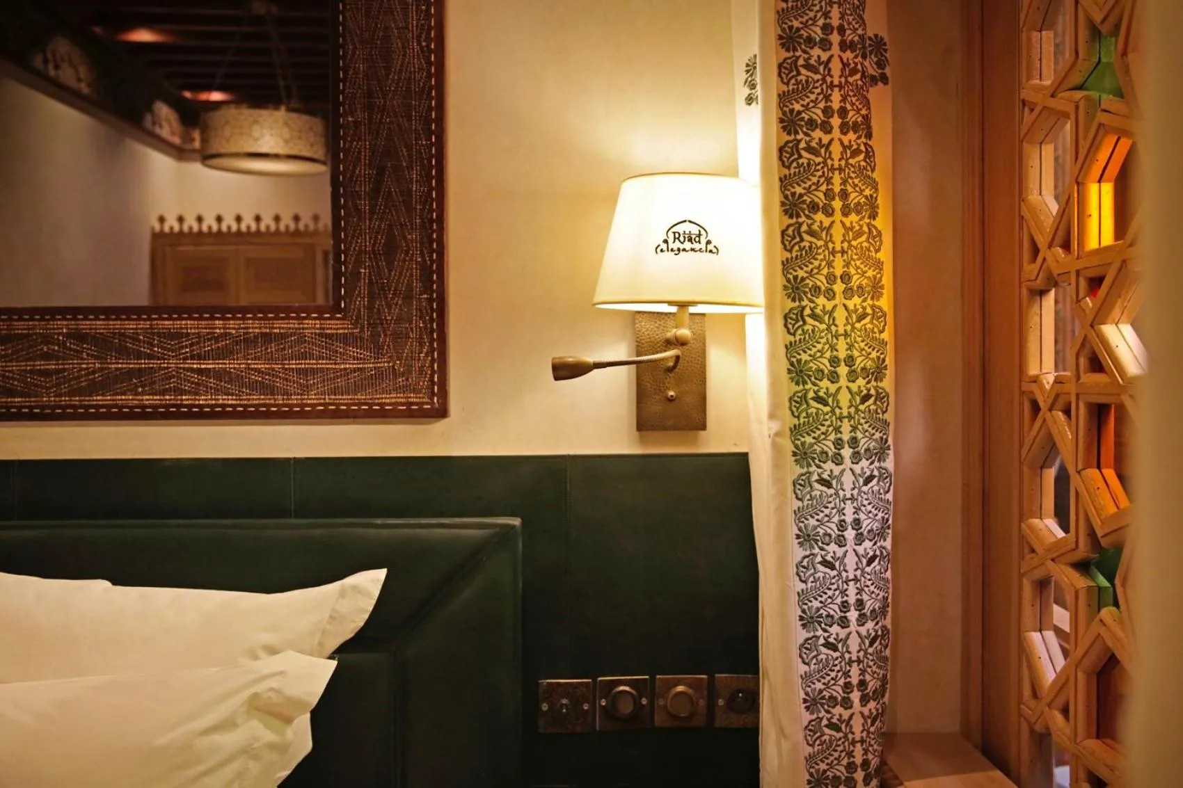 Bed in Elegancia Riad Boutique & SPA