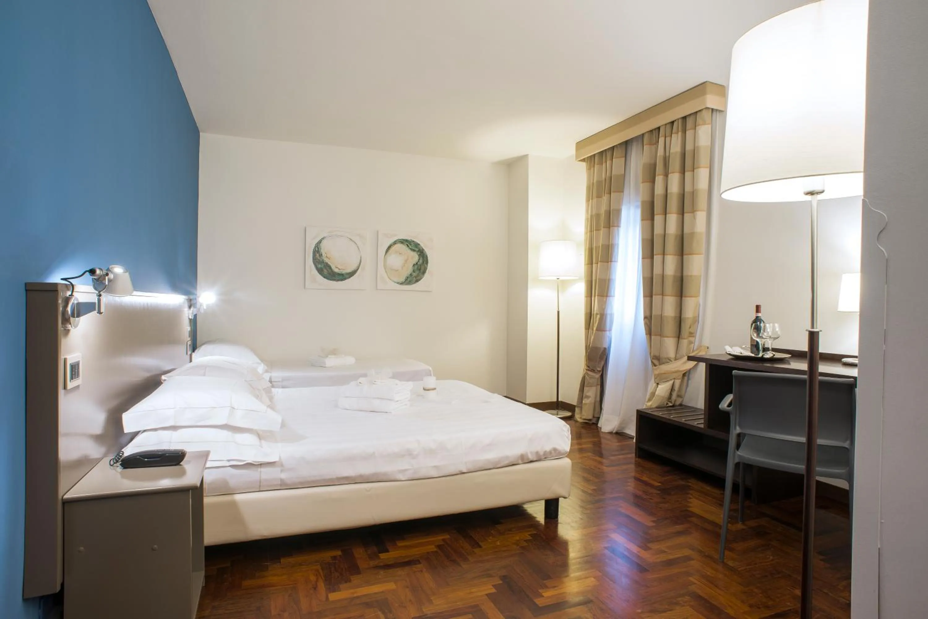 Photo of the whole room, Bed in Locanda Giustini