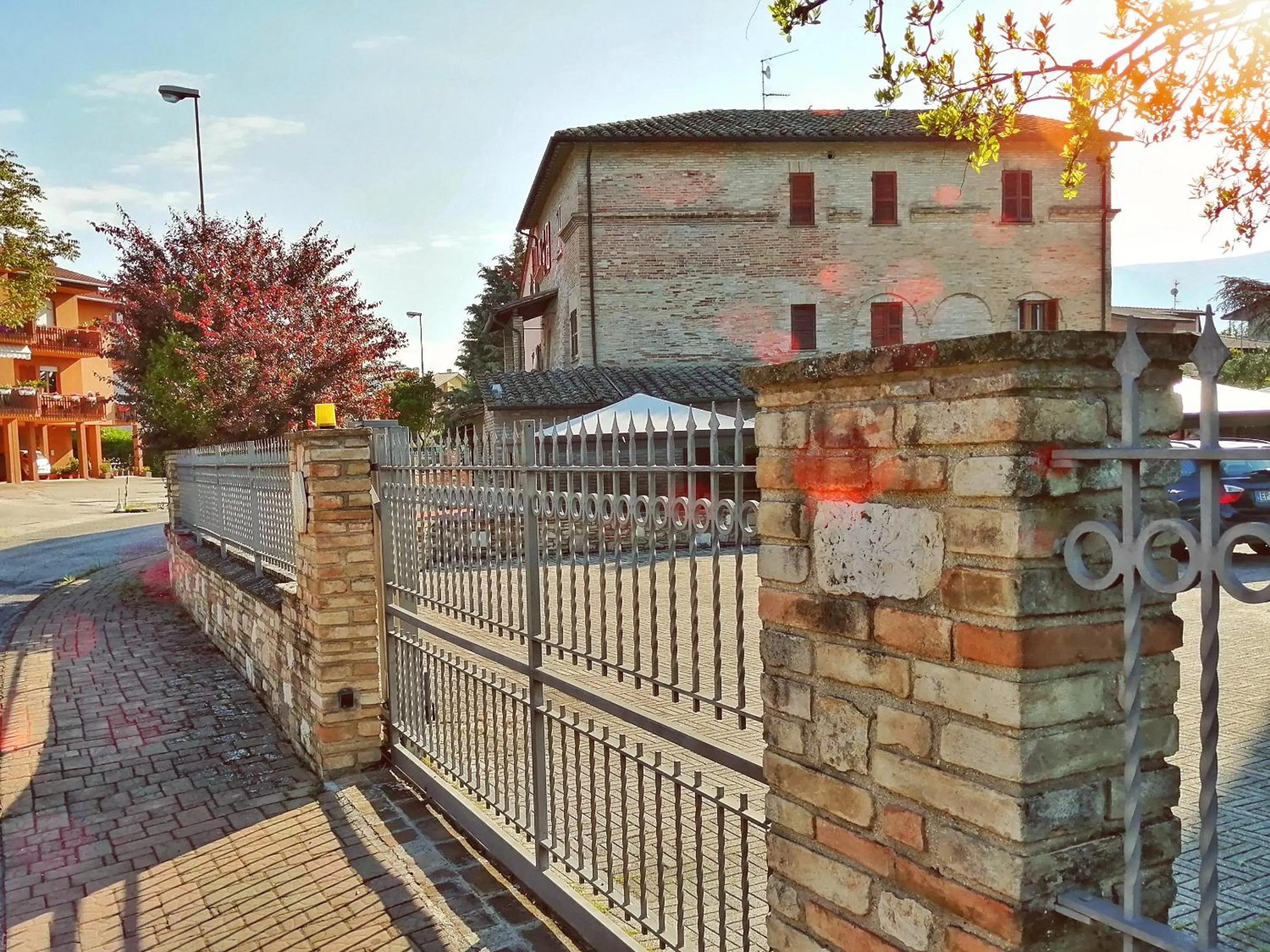 Facade/entrance in Locanda Giustini
