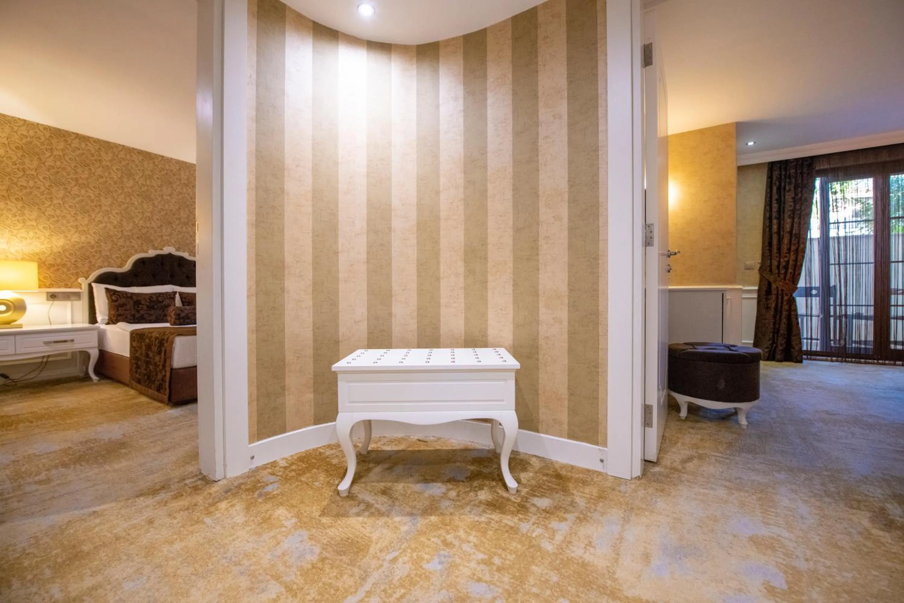 Photo of the whole room, Bed in Han Deluxe Hotel