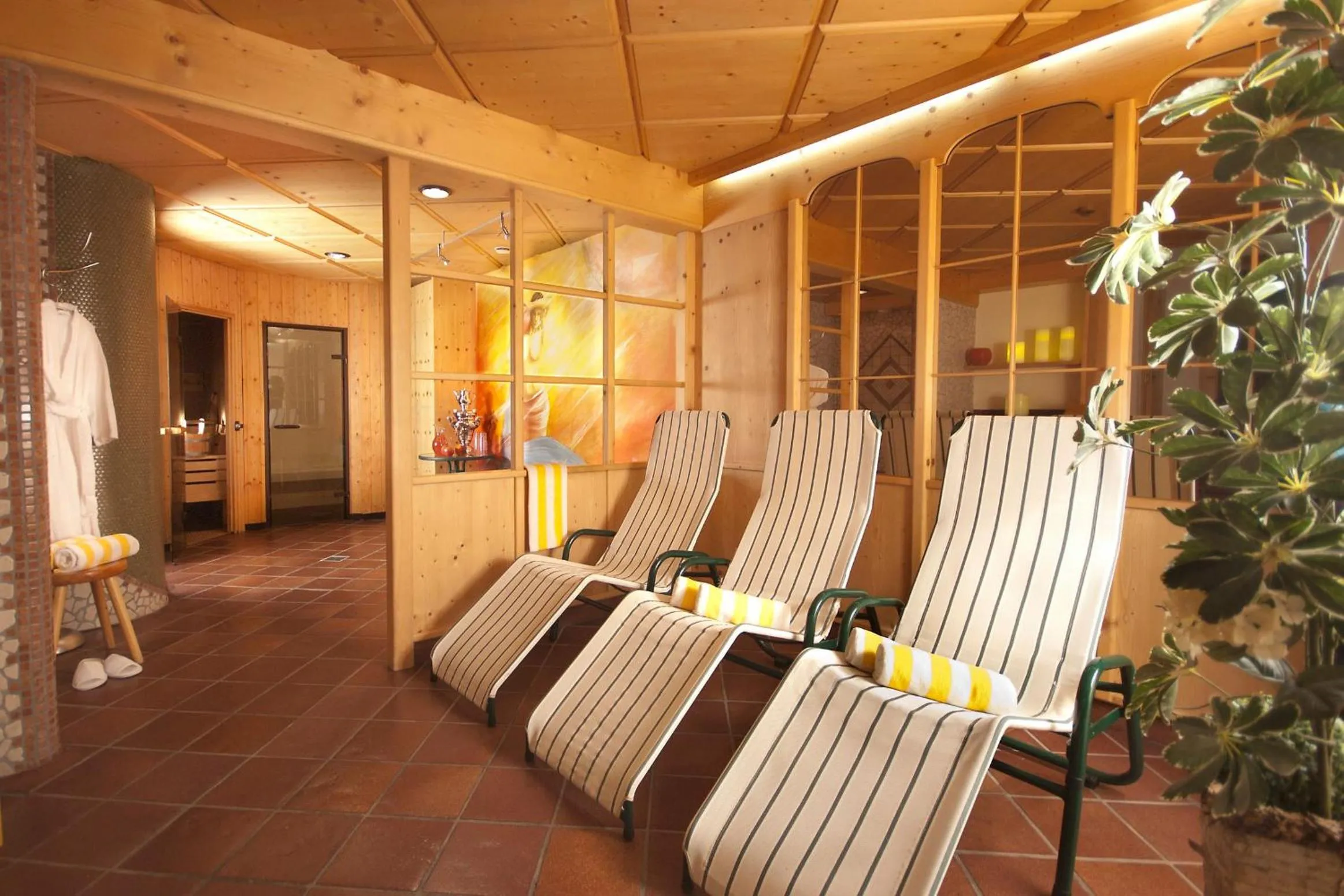 Spa and wellness centre/facilities in Appart & Hotel Garni Villa Knauer