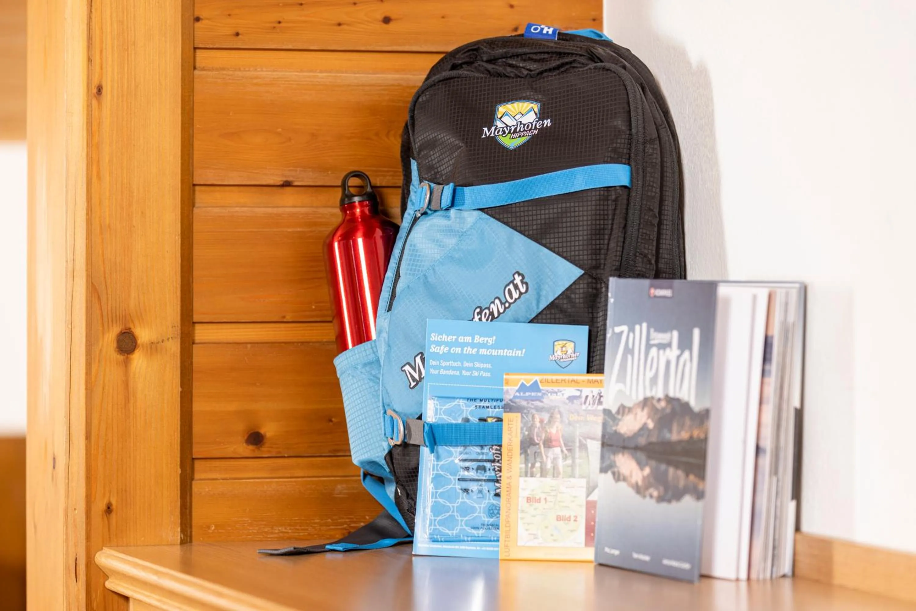 Hiking in Appart & Hotel Garni Villa Knauer