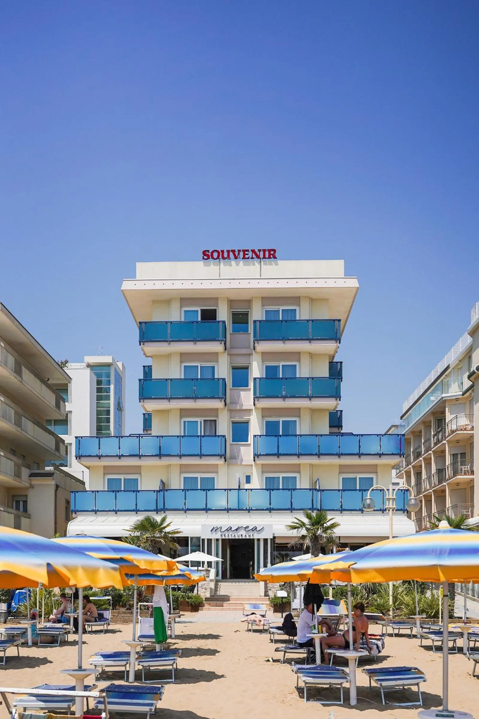 Property building in Hotel Souvenir