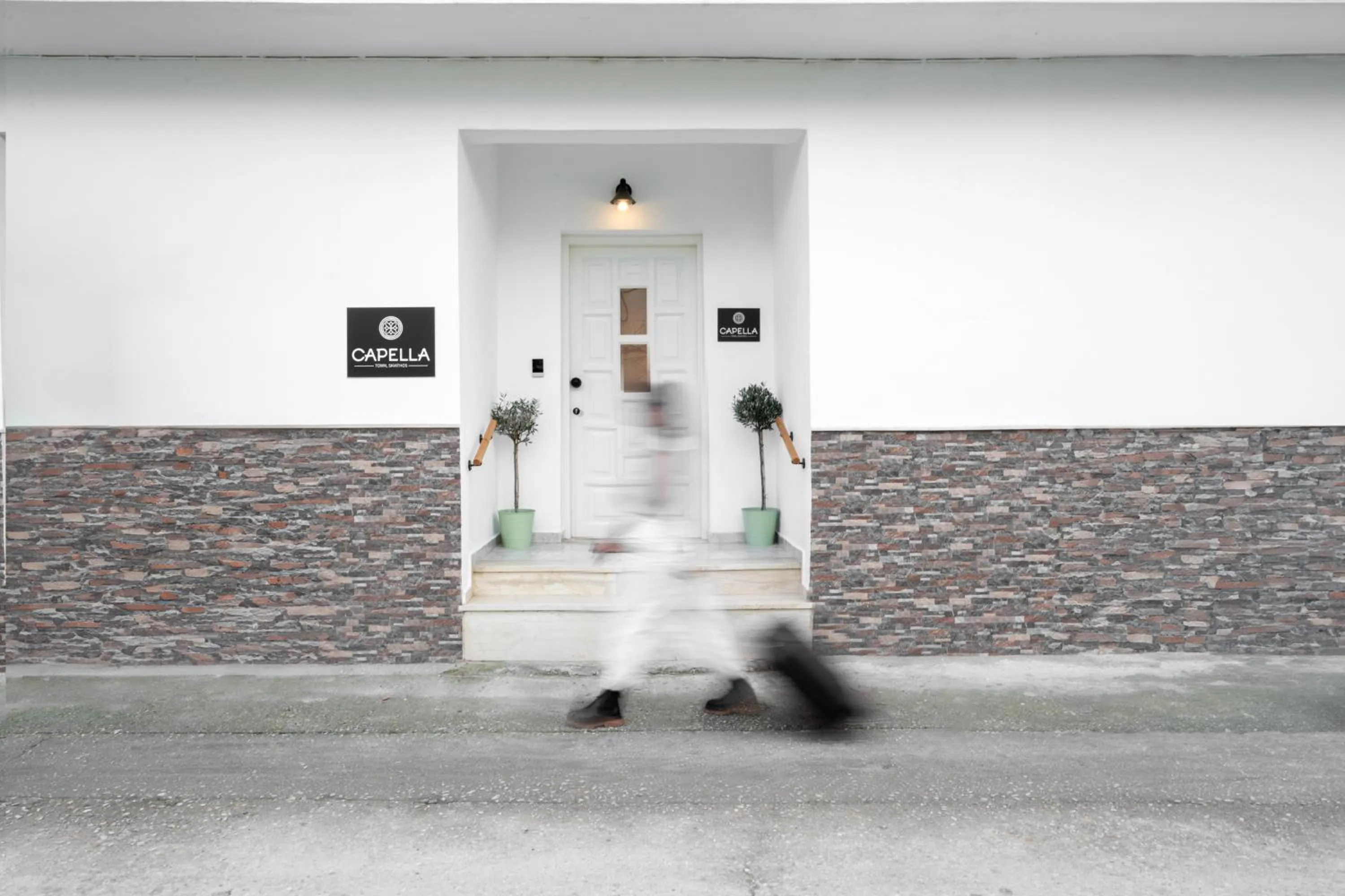 Facade/entrance in Capella Skiathos, Town