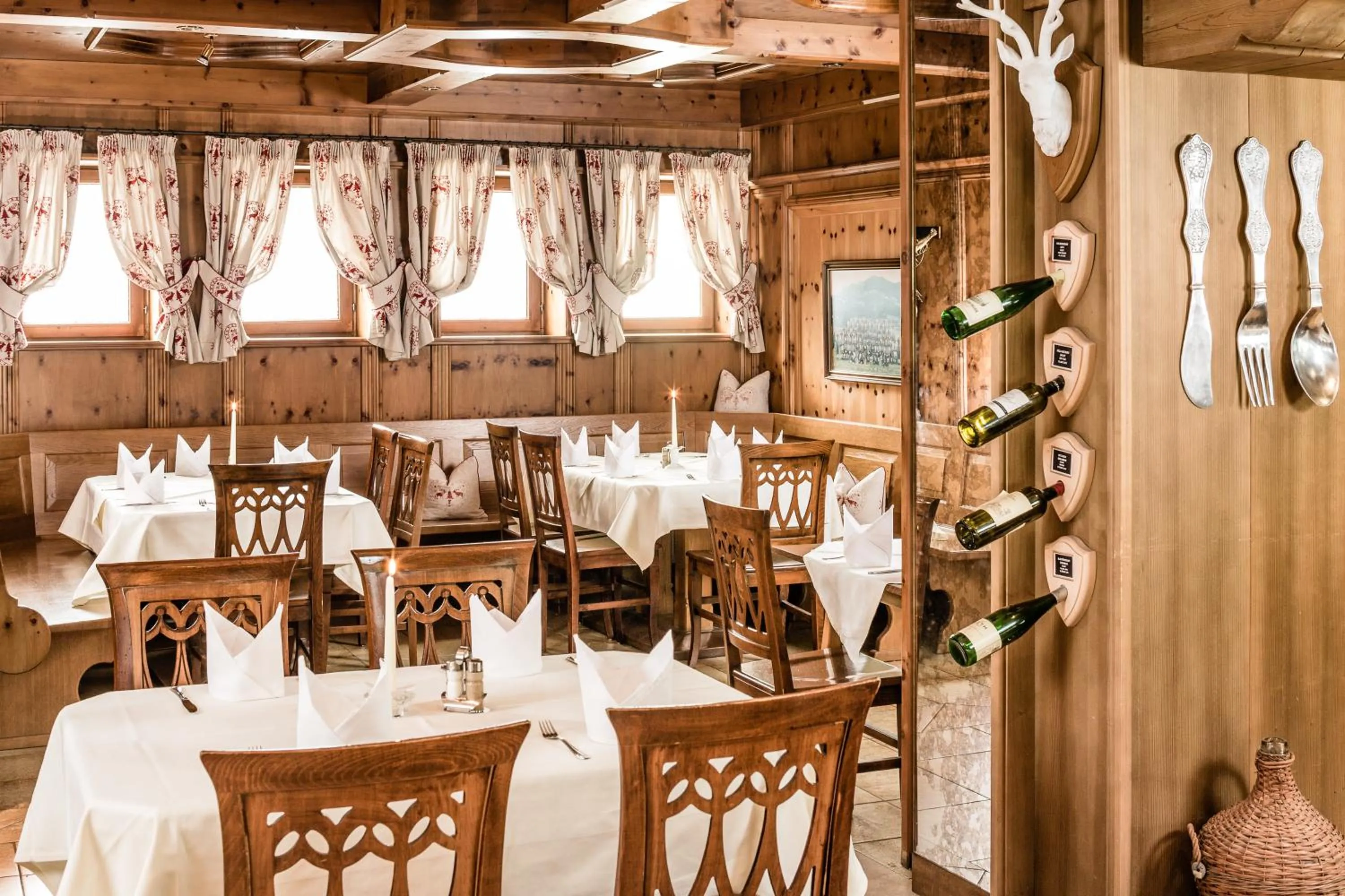 Restaurant/places to eat in Hotel Standlhof Zillertal