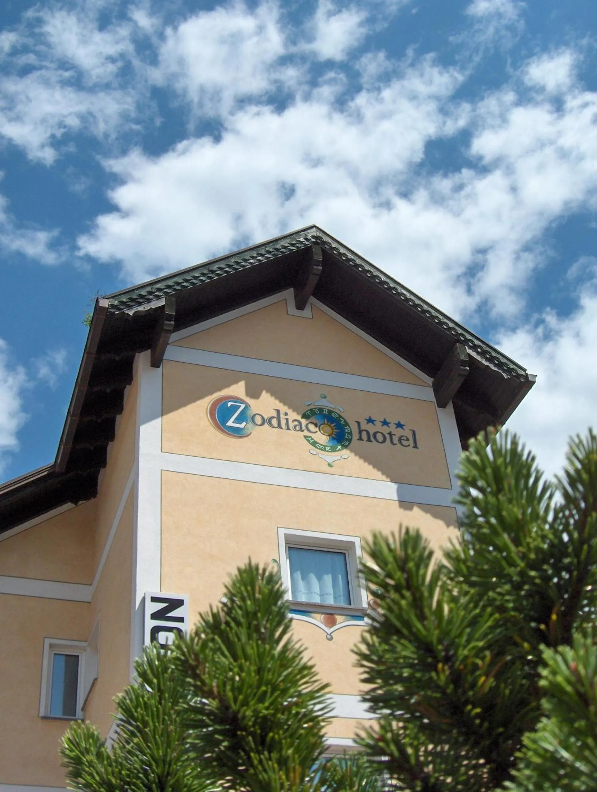 Decorative detail in Hotel Allo Zodiaco