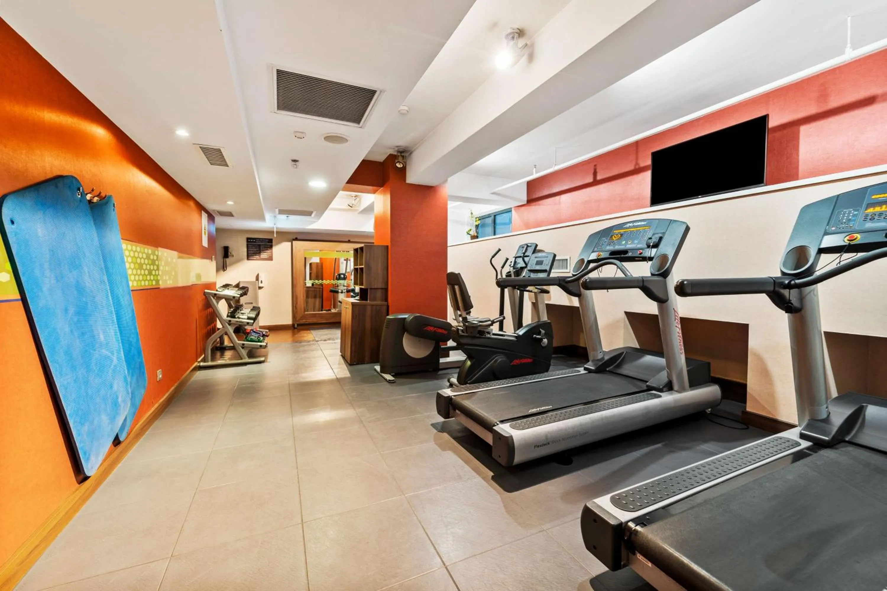 Fitness centre/facilities in Hampton by Hilton Cluj-Napoca