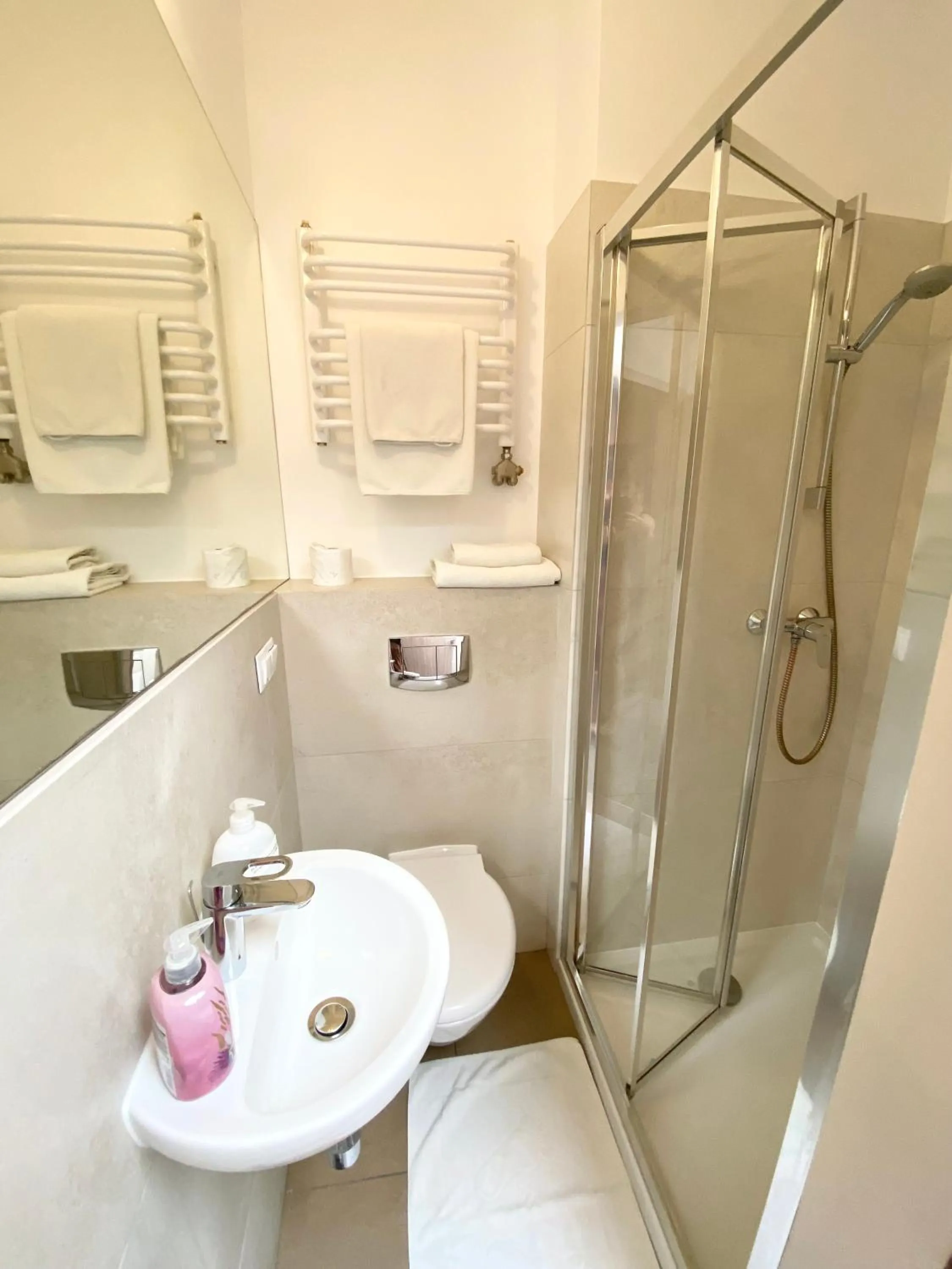 Bathroom in Hostel Promenada