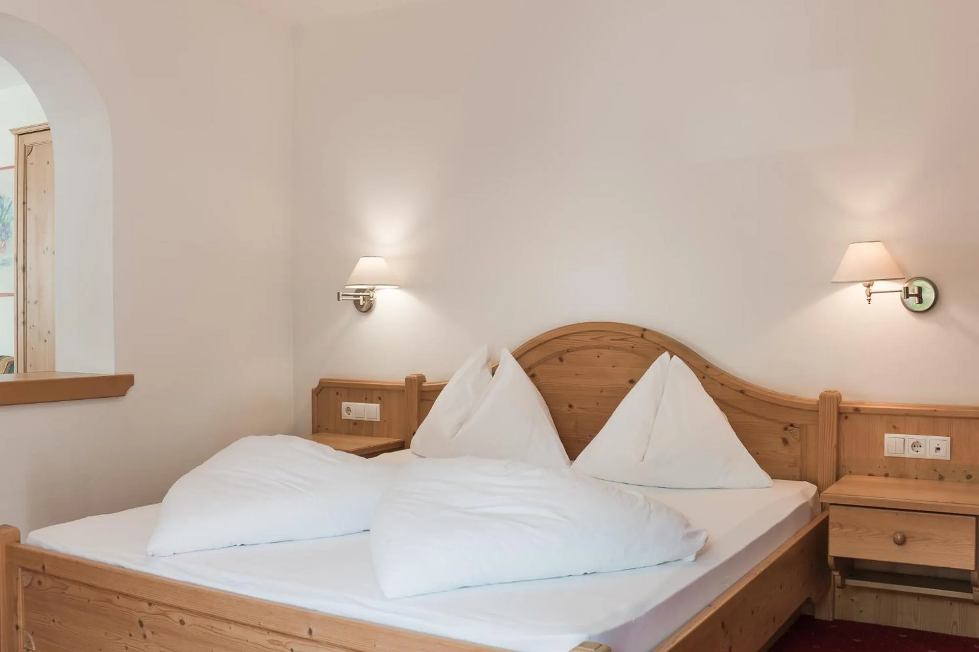 Bedroom, Bed in Park Hotel Villa Etschland