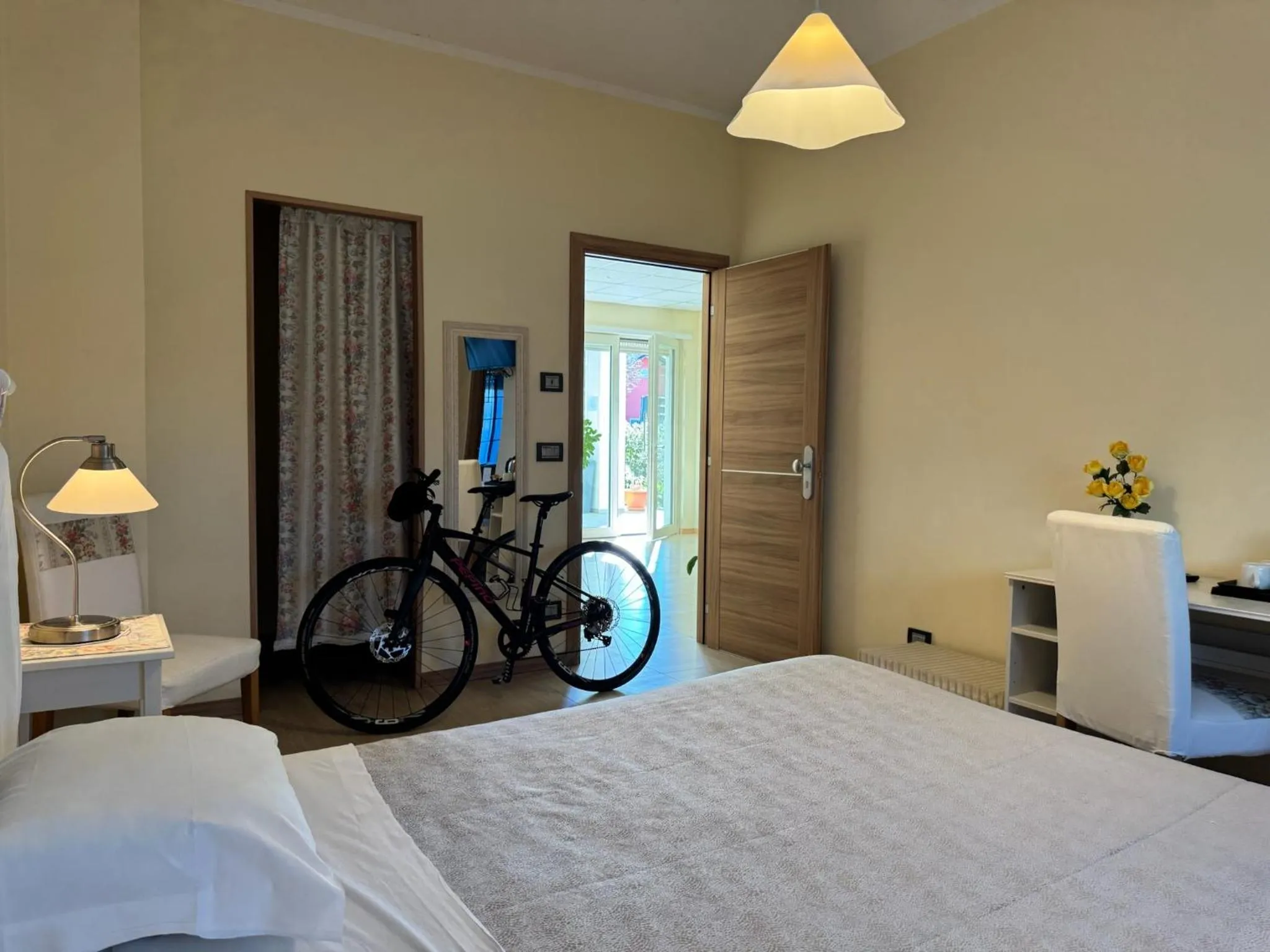 Bed in Eremes Rooms & Apartments