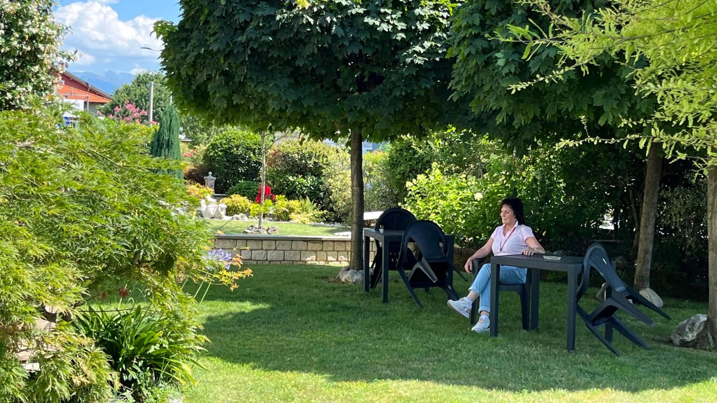 Day in Eremes Rooms & Apartments