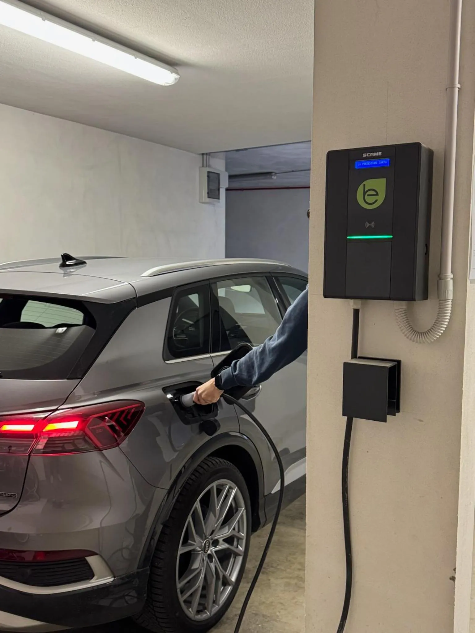 Parking in Eremes Rooms & Apartments