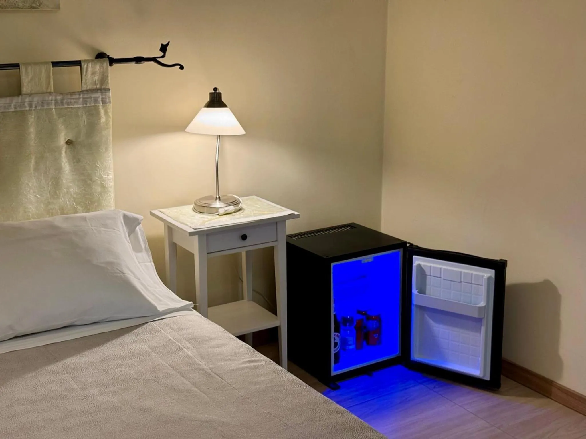 Bed in Eremes Rooms & Apartments