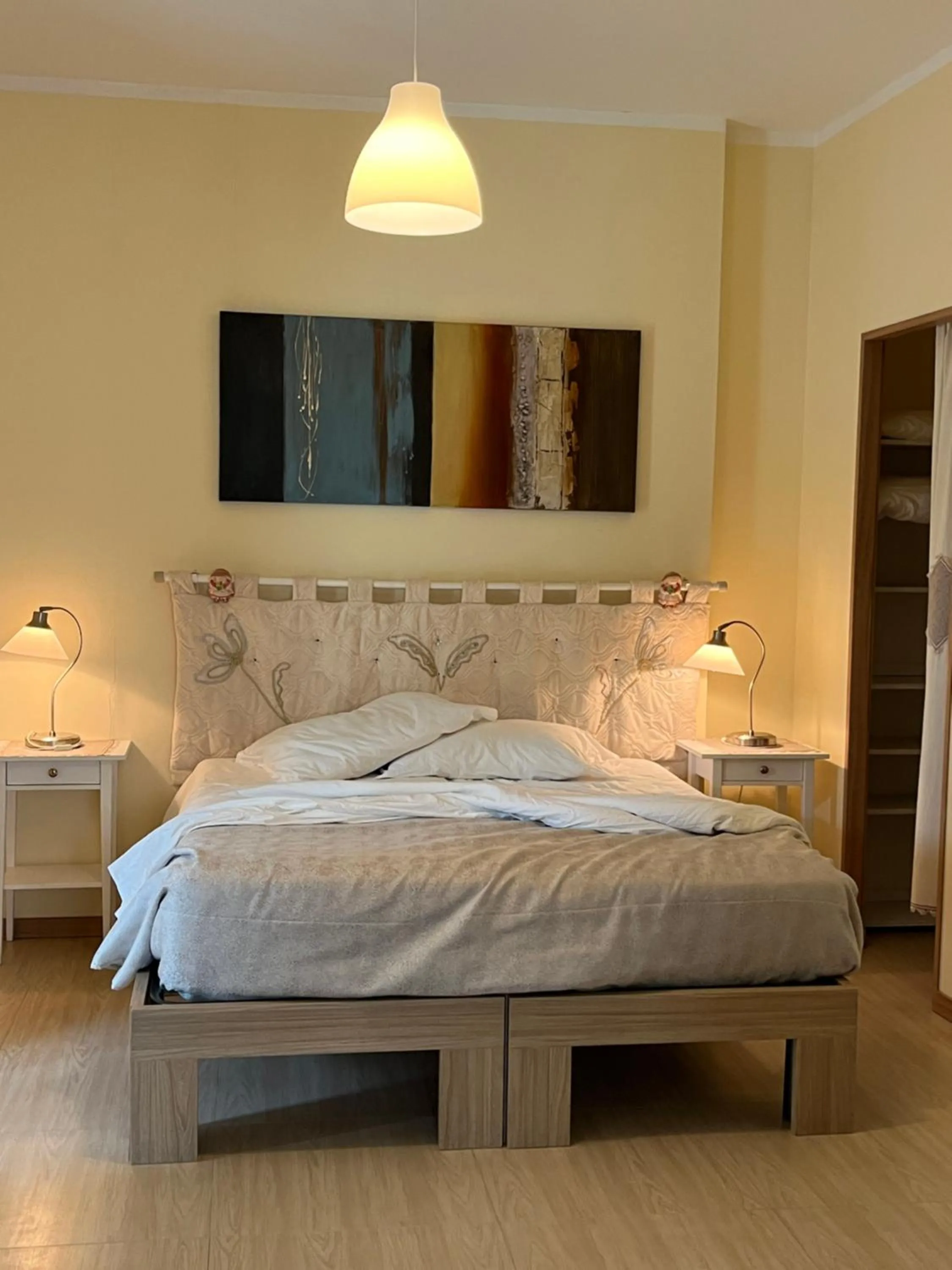 Bed in Eremes Rooms & Apartments