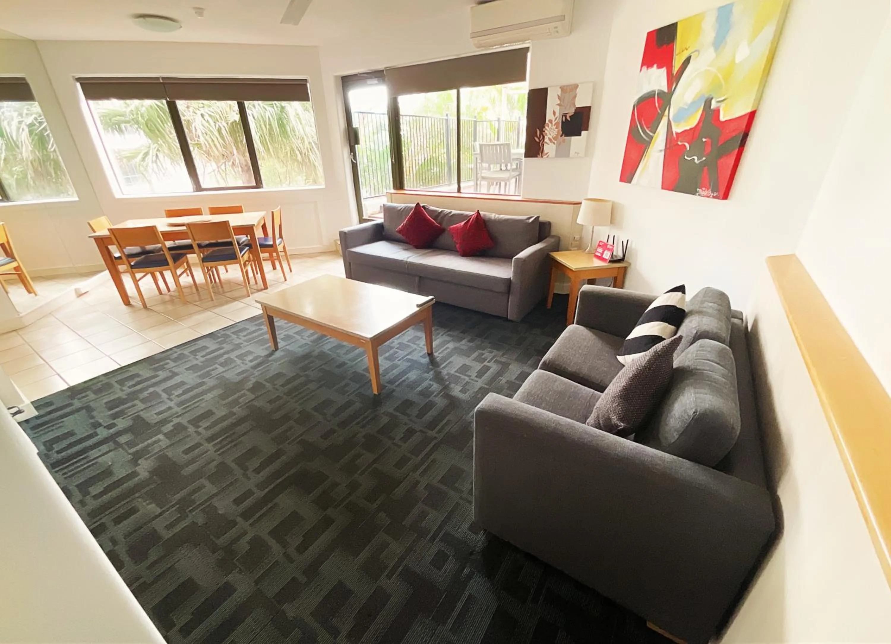 Living room in Tiki Hotel Apartments Surfers Paradise