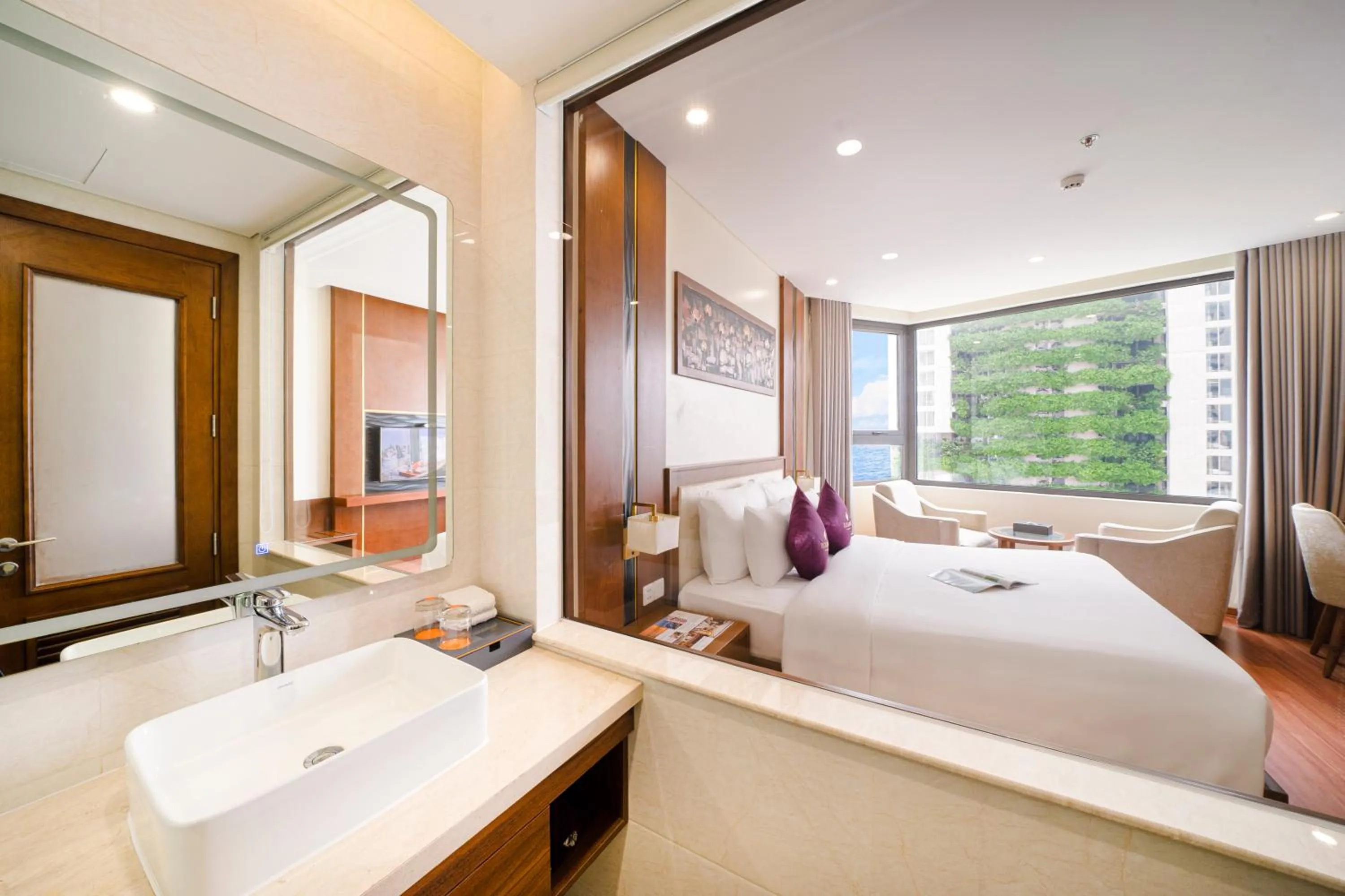 Bedroom, Bed in Rosamia Da Nang Hotel