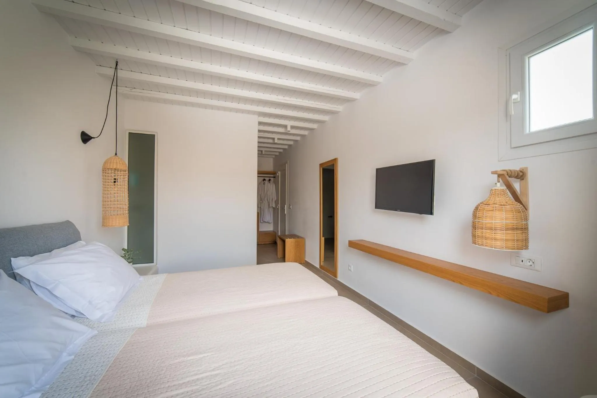 Bedroom, Bed in Vienoula's Garden Hotel