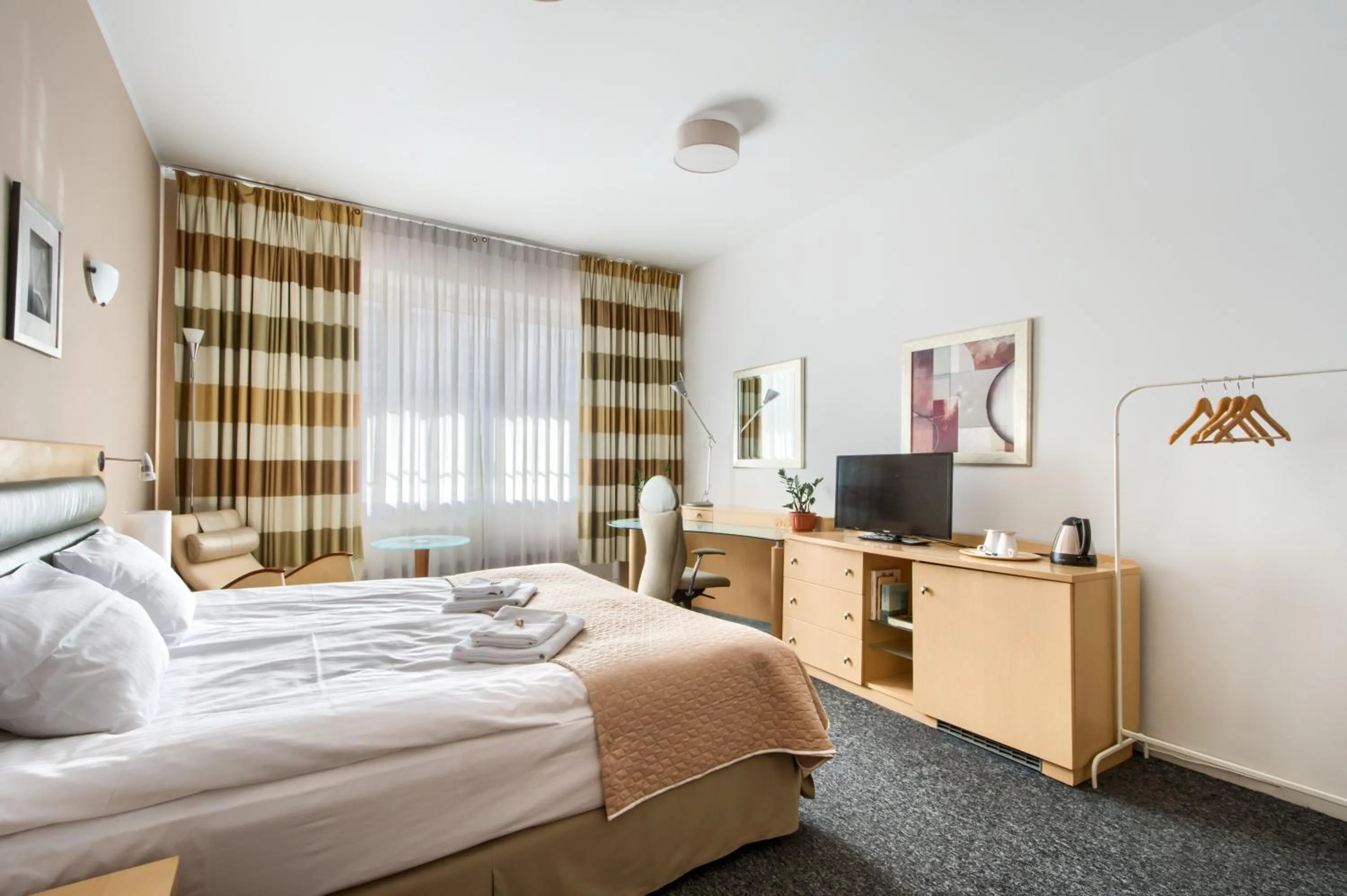 Photo of the whole room, Bed in 404 Rooms Wilanowska