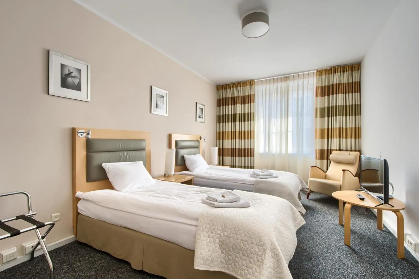 Photo of the whole room, Bed in 404 Rooms Wilanowska