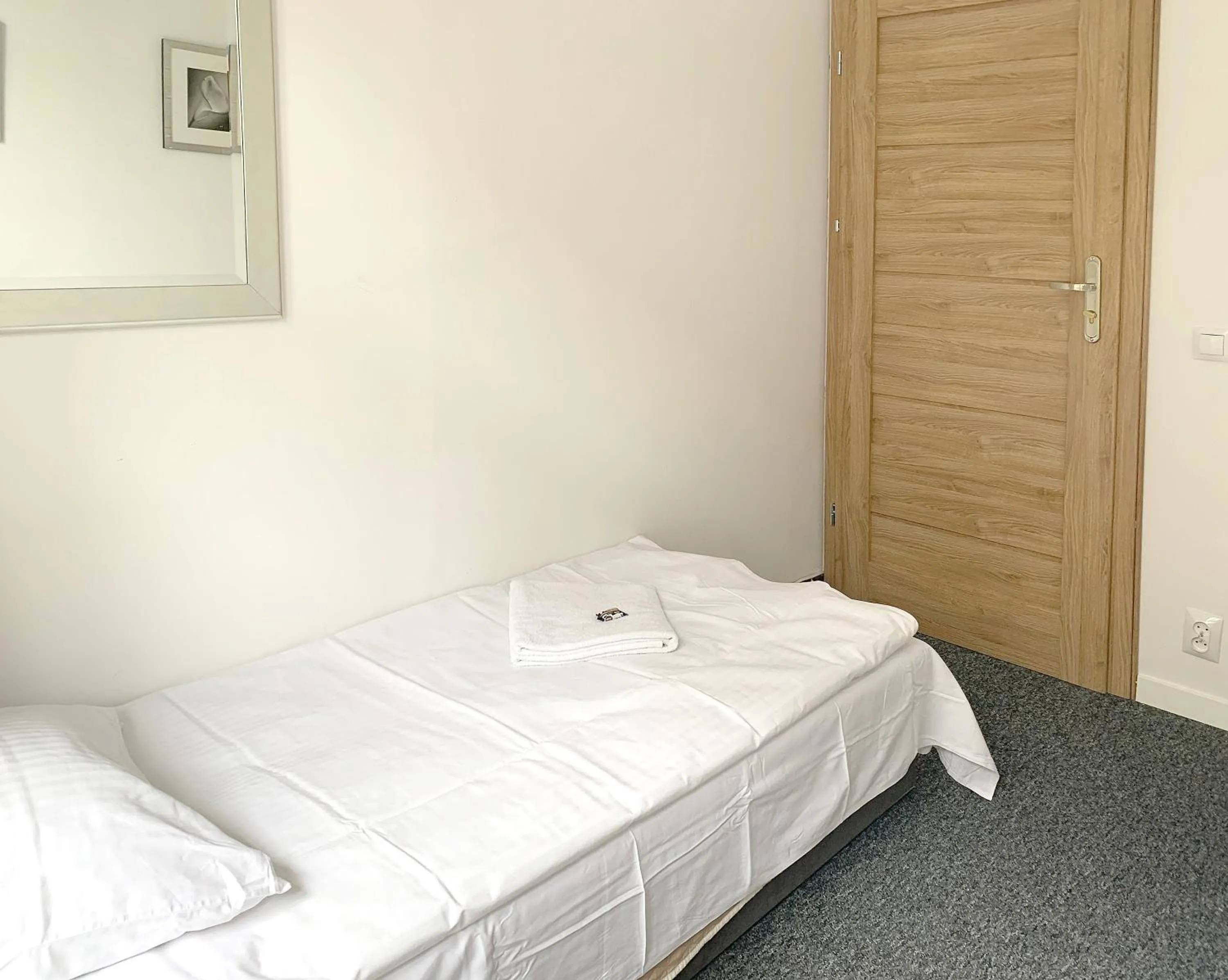 Photo of the whole room, Bed in 404 Rooms Wilanowska