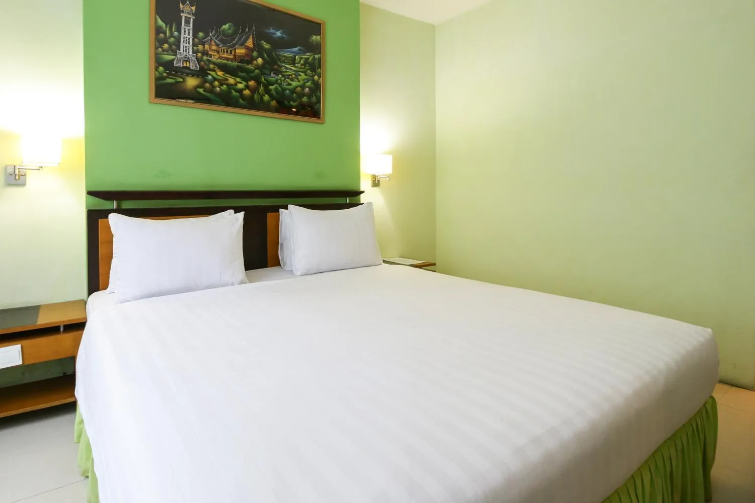 Bedroom, Bed in Mariani International Hotel