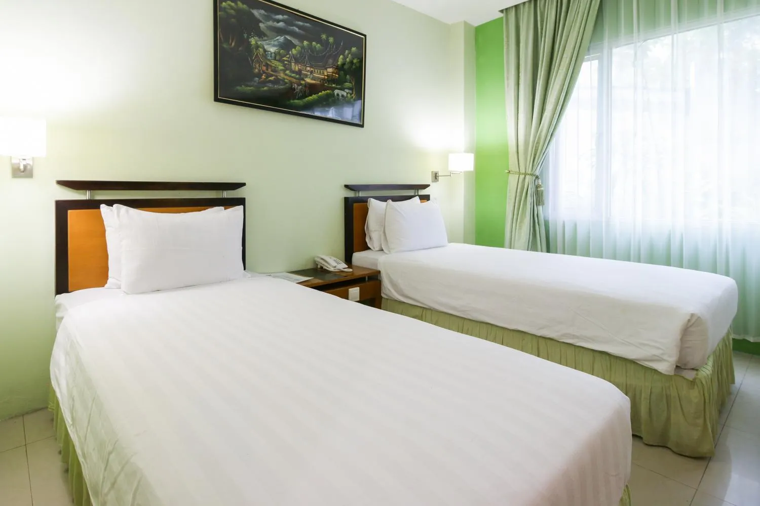 Bedroom, Bed in Mariani International Hotel