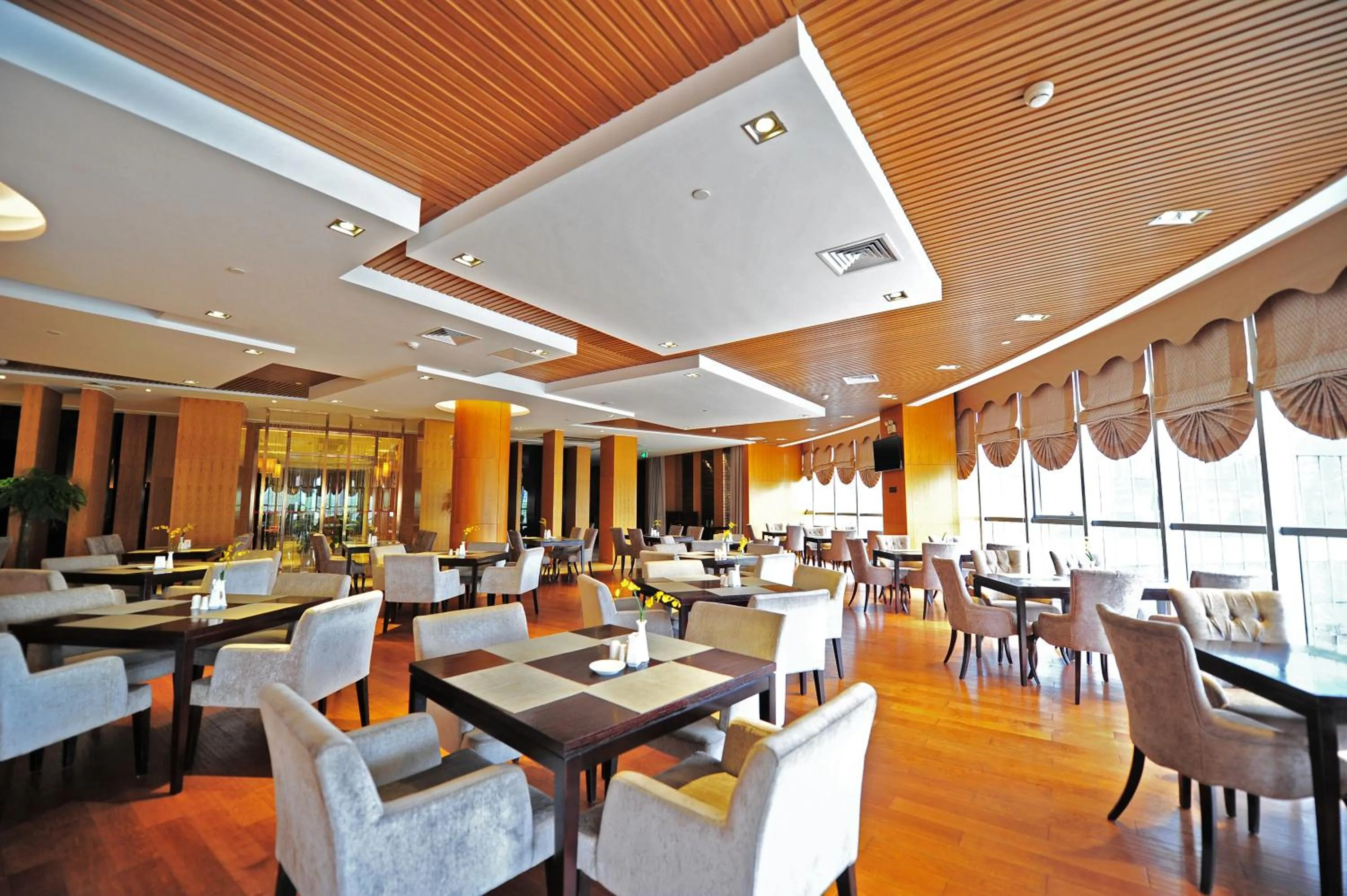 Restaurant/places to eat in Zhangjiajie Huatian Hotel