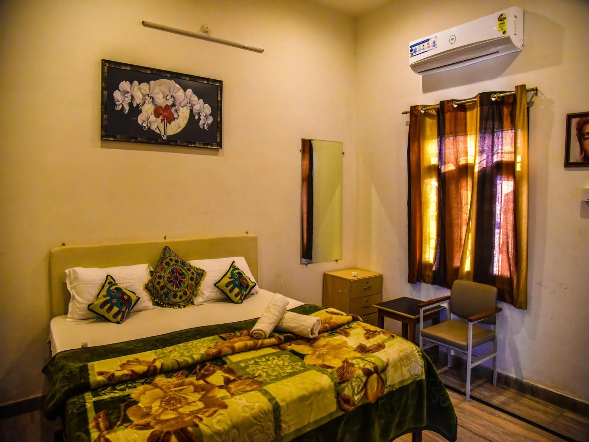 Bed in Hotel Zoola Palace