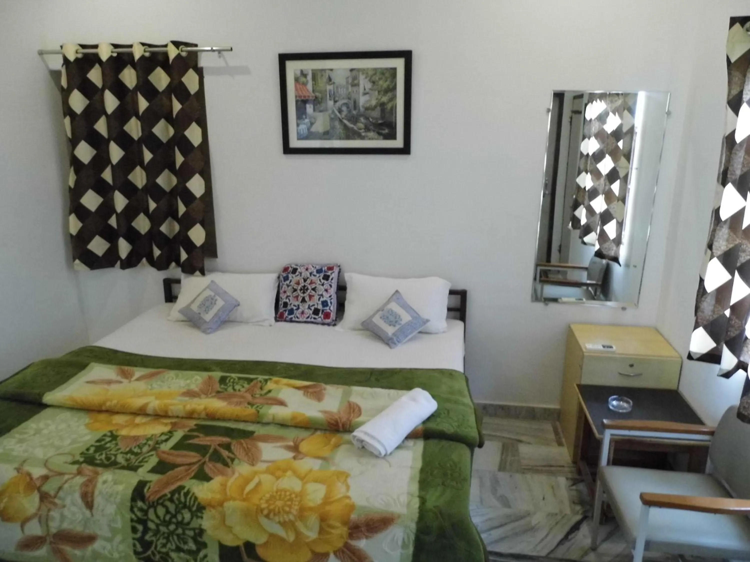 Bed in Hotel Zoola Palace