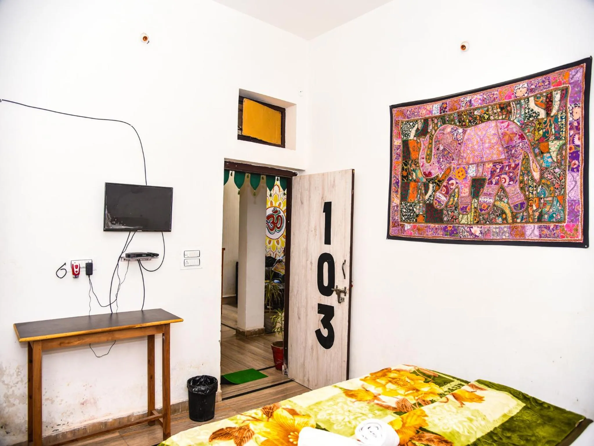 Bed in Hotel Zoola Palace