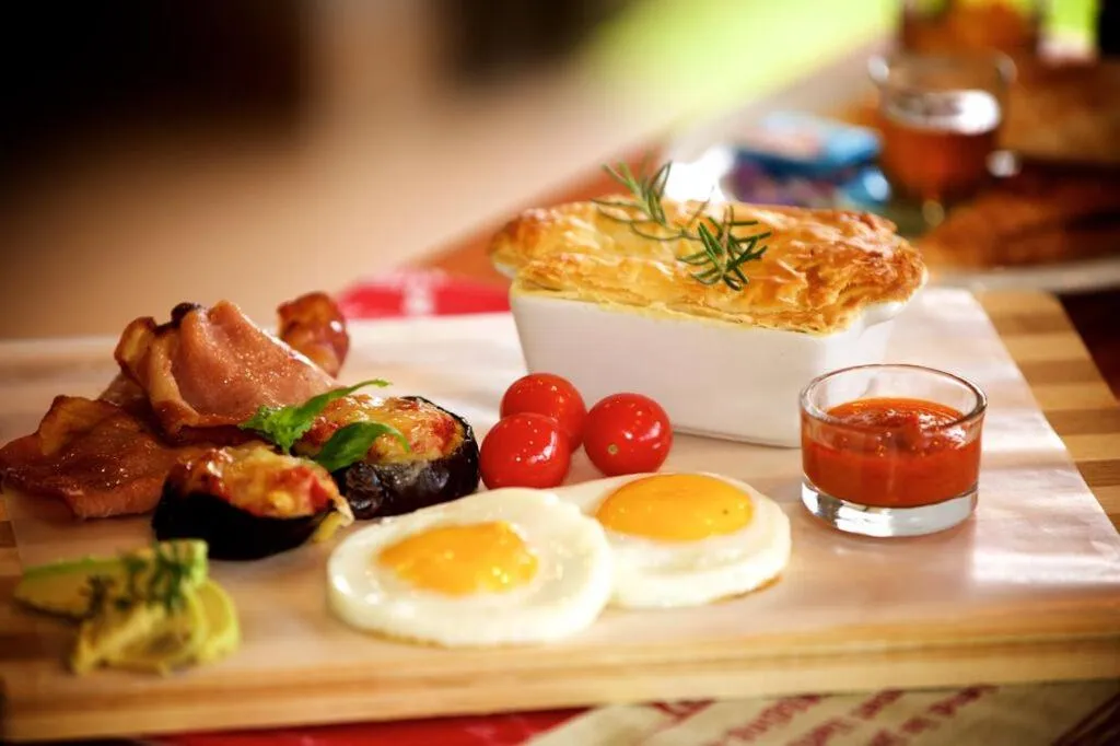 Food and drinks in Christie's Inn