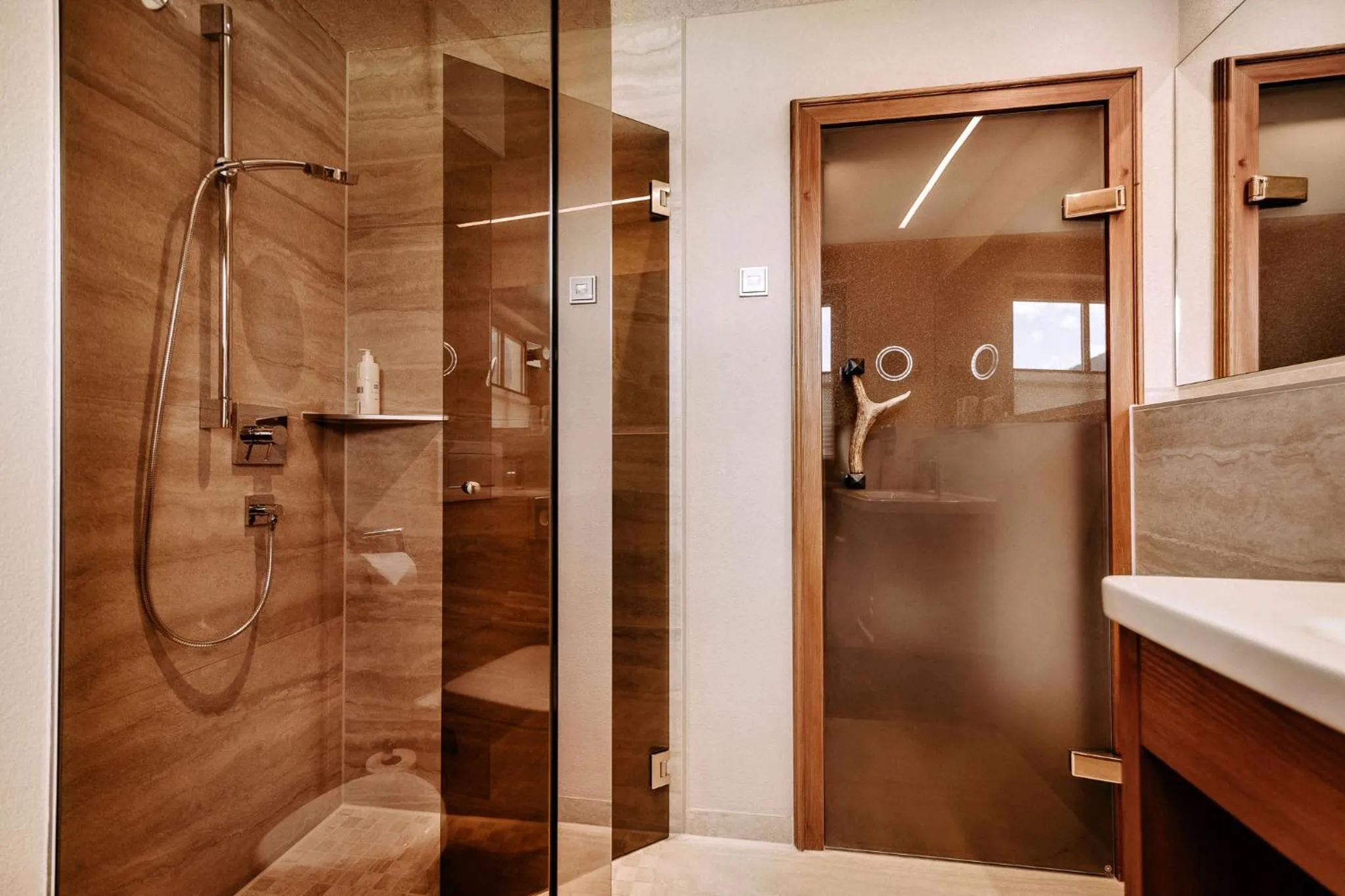 Shower in Hotel Leitner