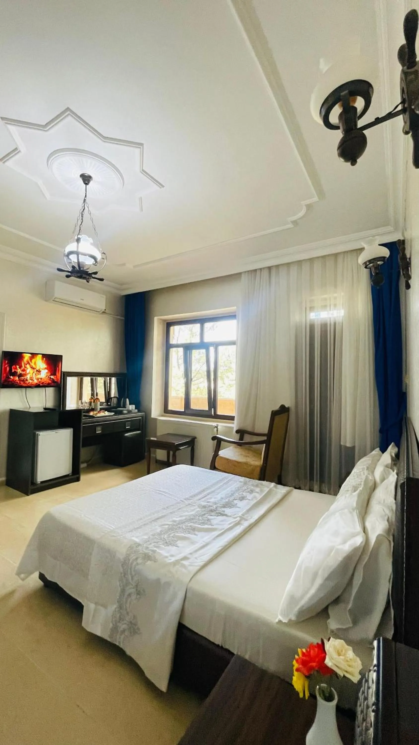 Bed in Turabdin Hotel