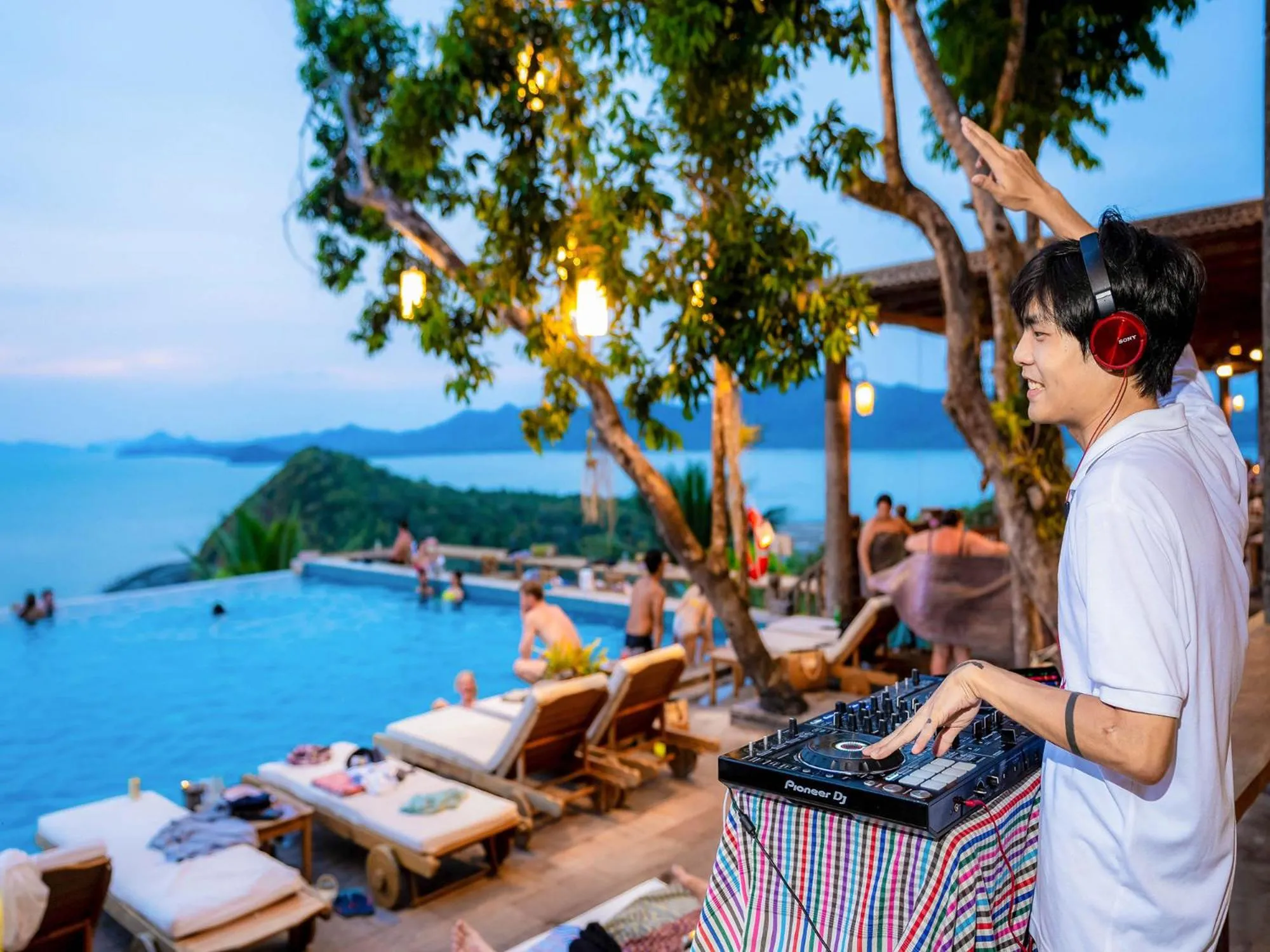 Property building in Santhiya Koh Yao Yai Resort & Spa - Compulsory Join Santhiya Speedboat from-to Ao Po Grand Marina at Phuket