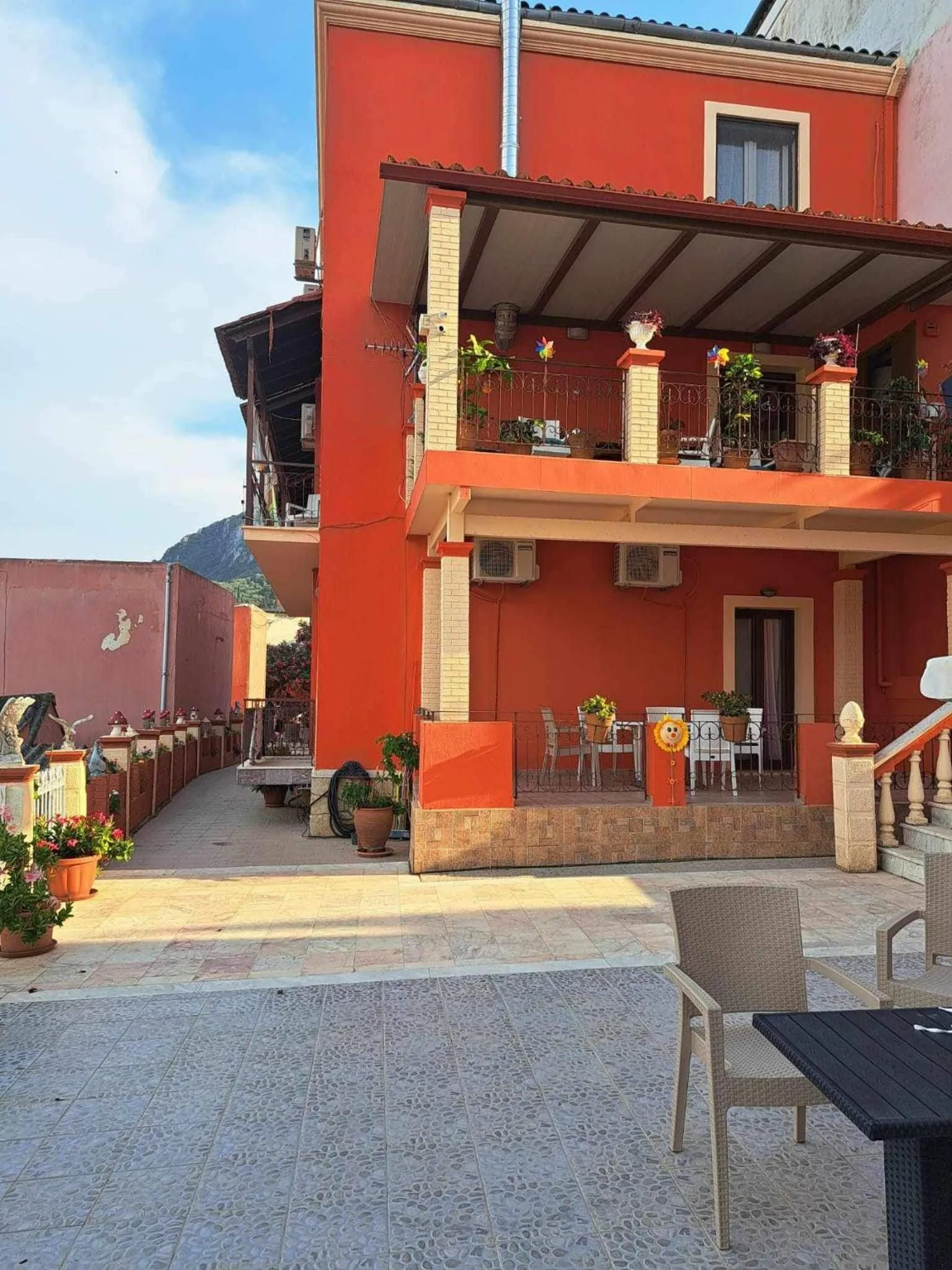 Property building in Corfu Sunflower Apartments