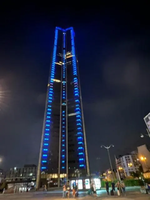 Nearby landmark in Le Nouvel Hôtel du Théâtre