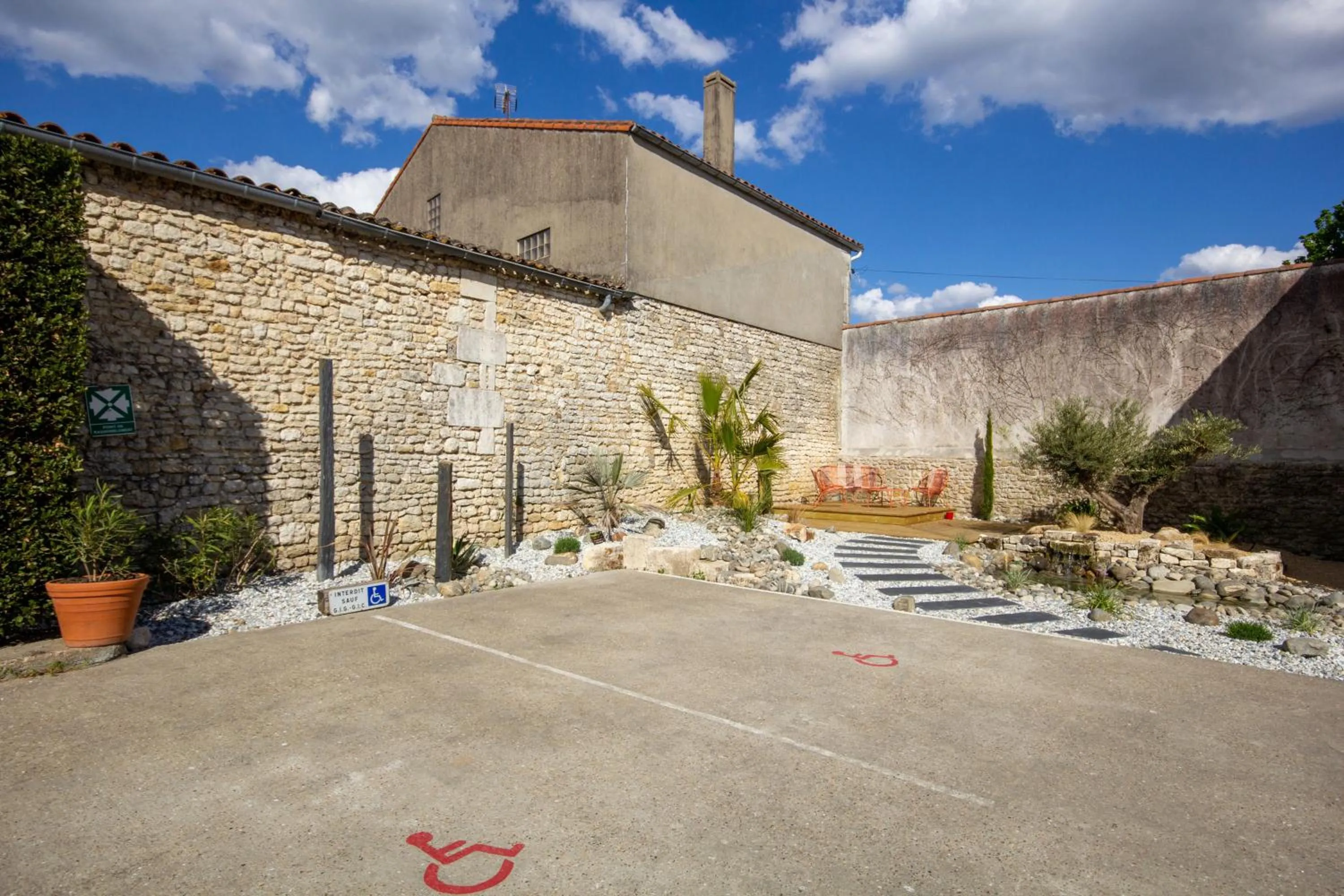 CIT'HOTEL Le Commerce