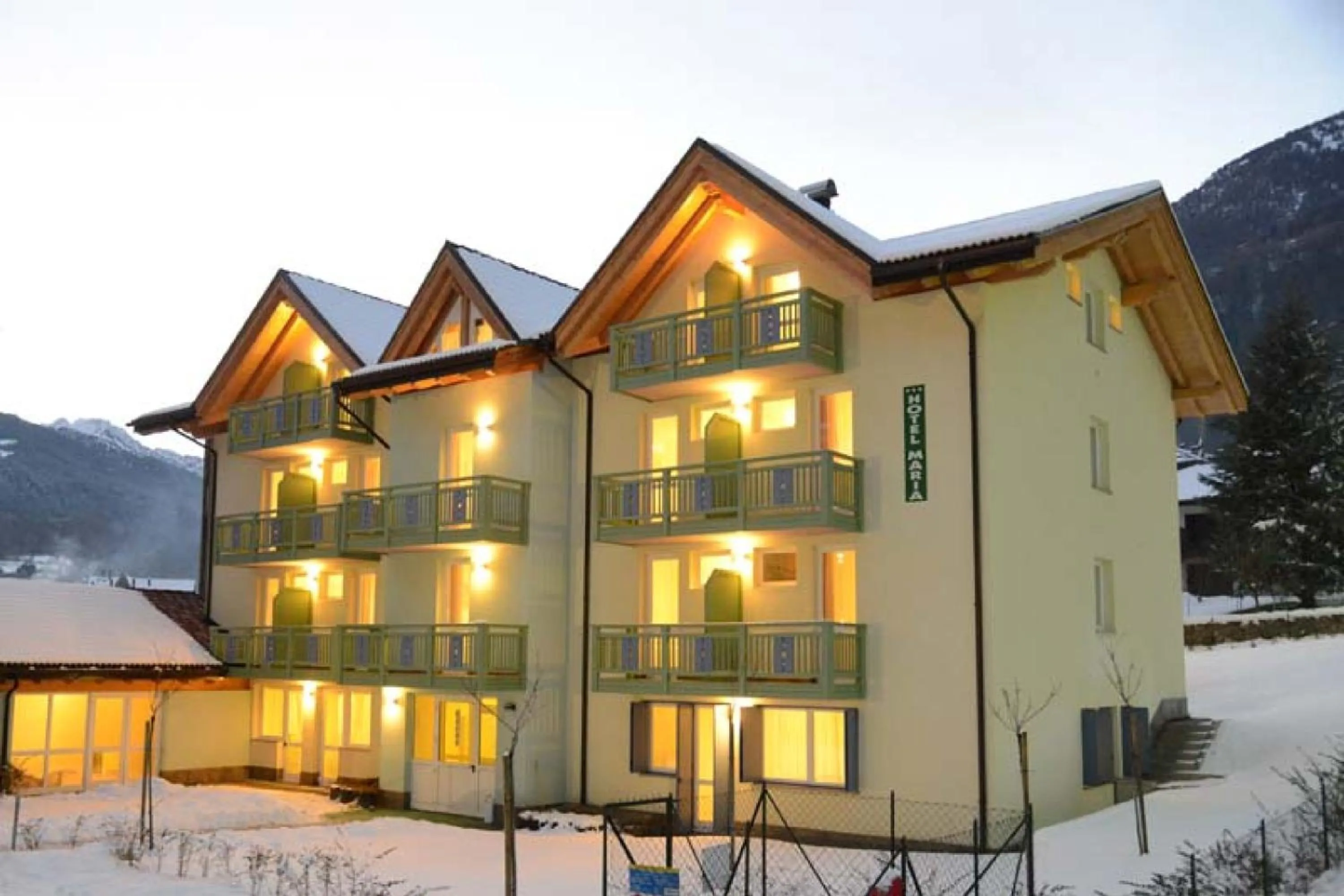 Property building in Hotel Garnì Maria