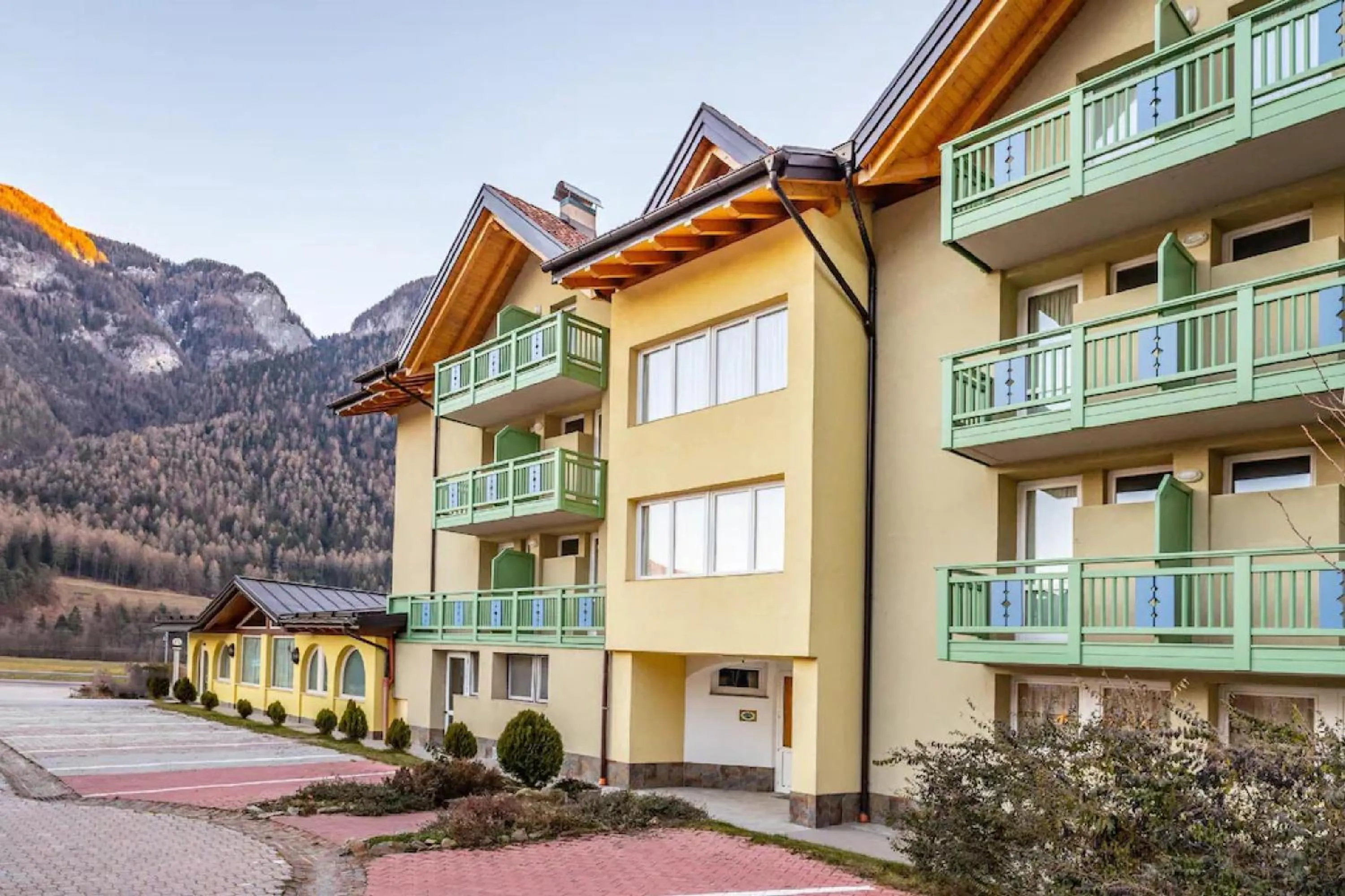 Property building in Hotel Garnì Maria