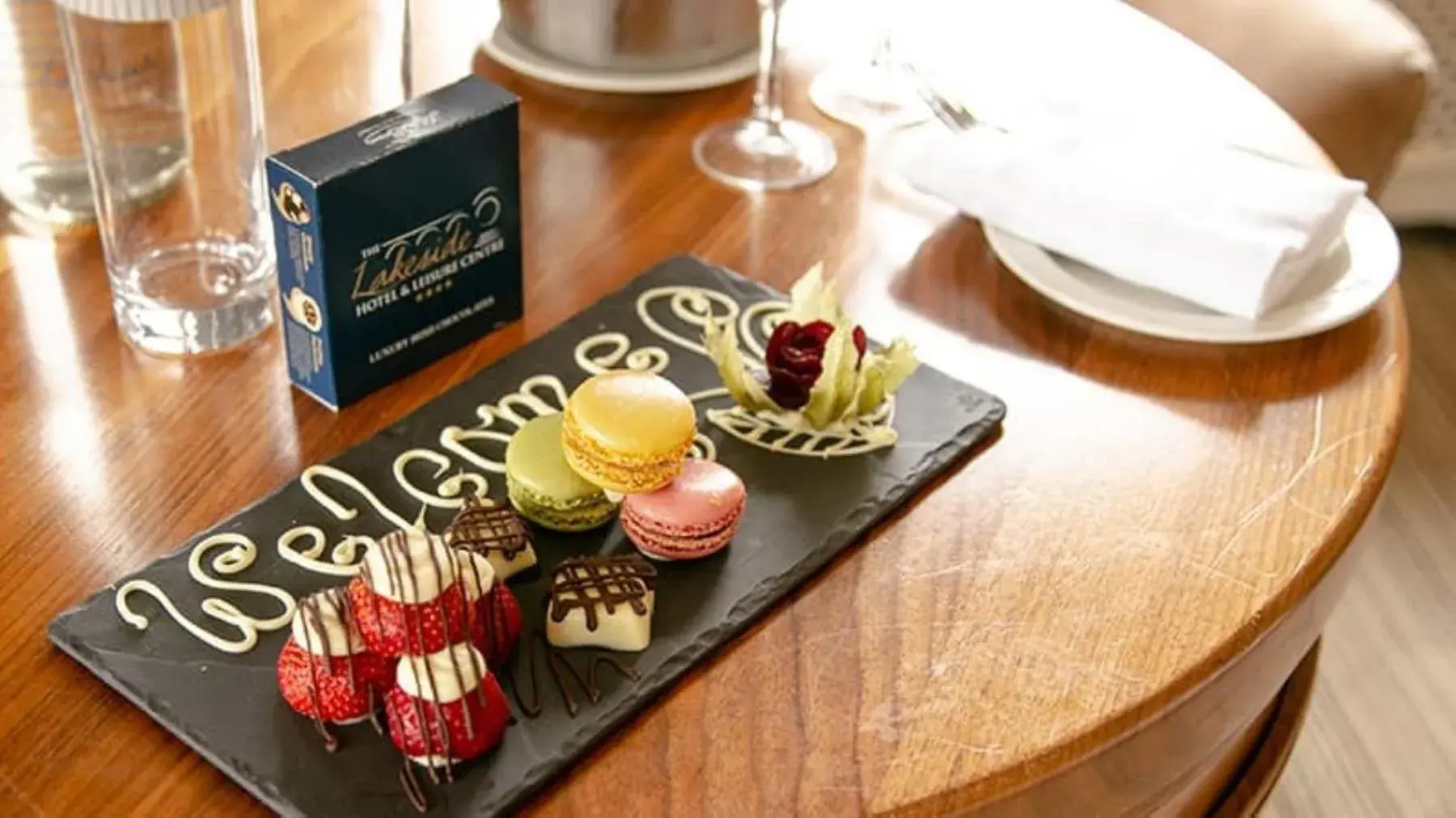 Superior Lake View Room in The Lakeside Hotel & Leisure Centre Superior Lake View Room in The Lakeside Hotel & Leisure Centre