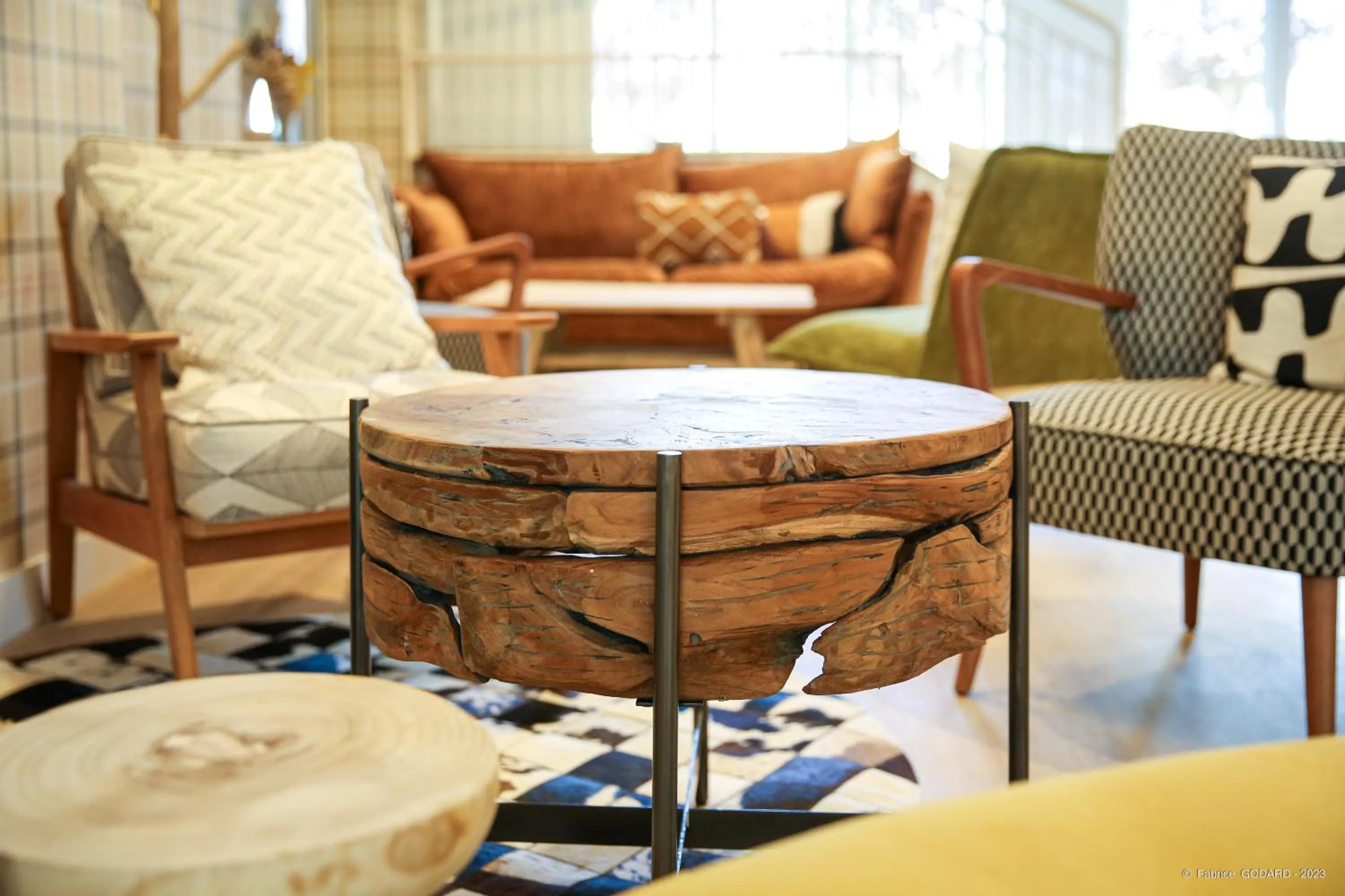 Lounge or bar in Hôtel Le Refuge des Sources