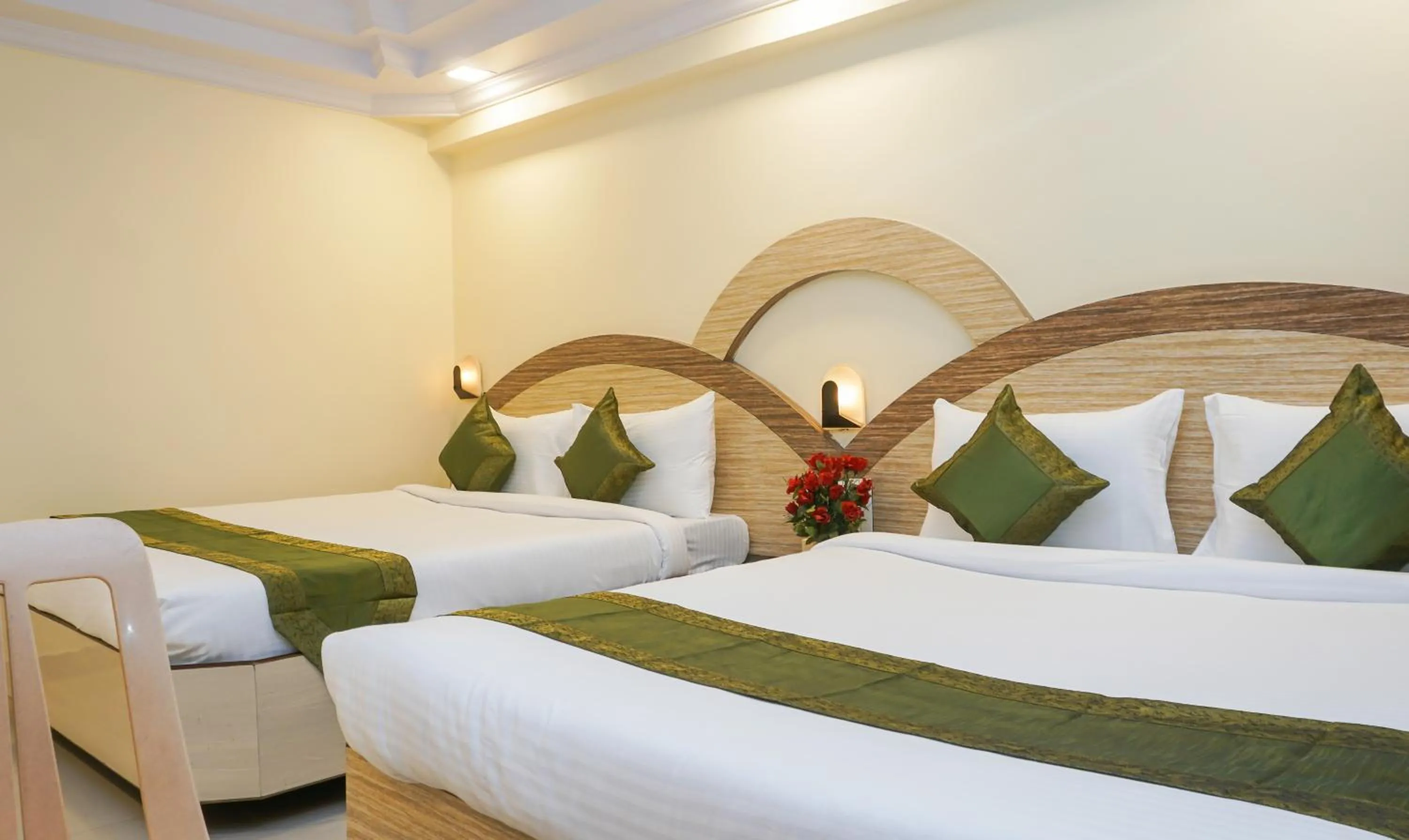 Bedroom, Bed in Treebo Hillway Inn Main Market