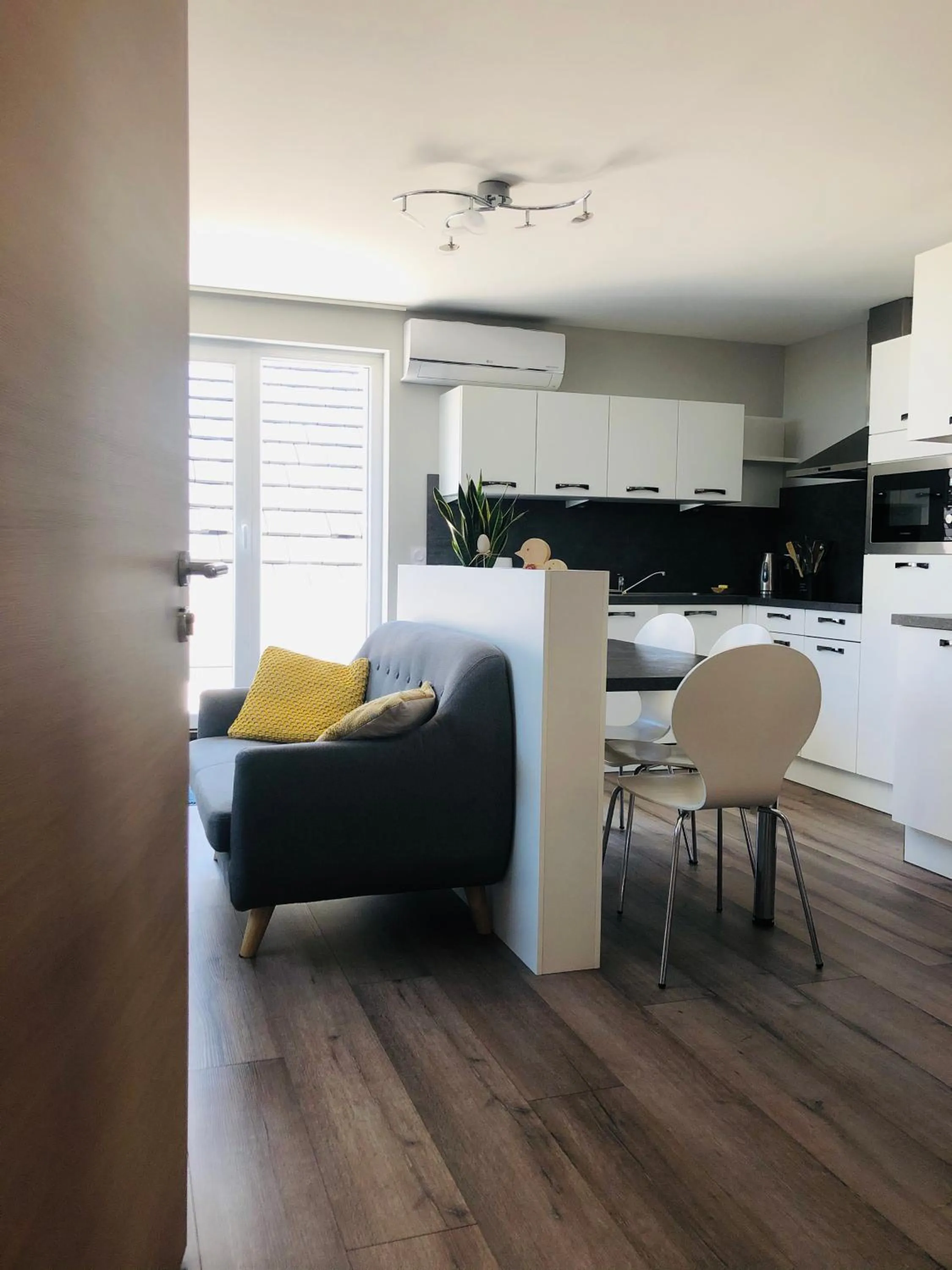 Apartment with Terrace in Maison d hotes Coeur de Village Alsace & spa