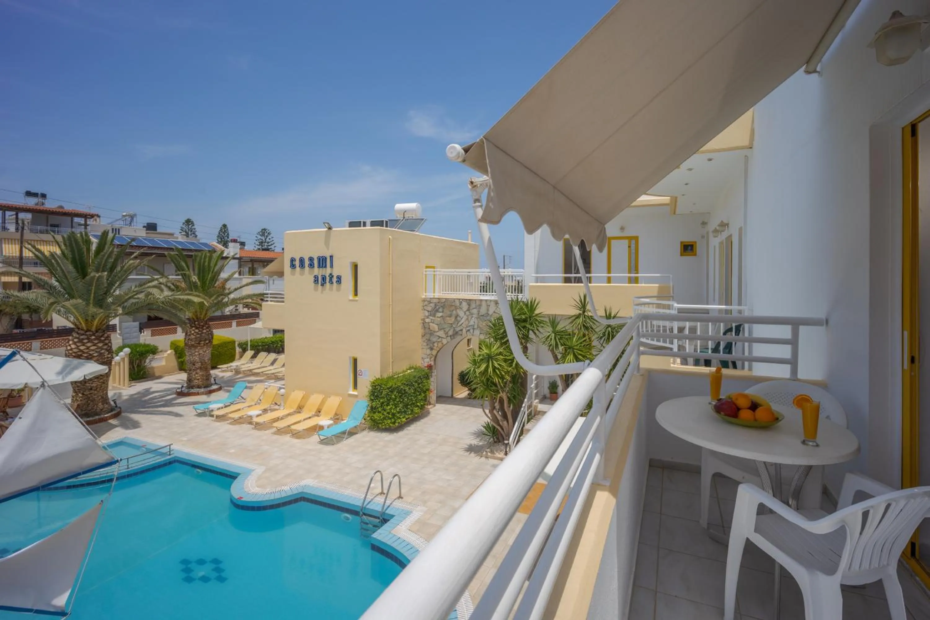 Cosmi Apts Gouves by Estia