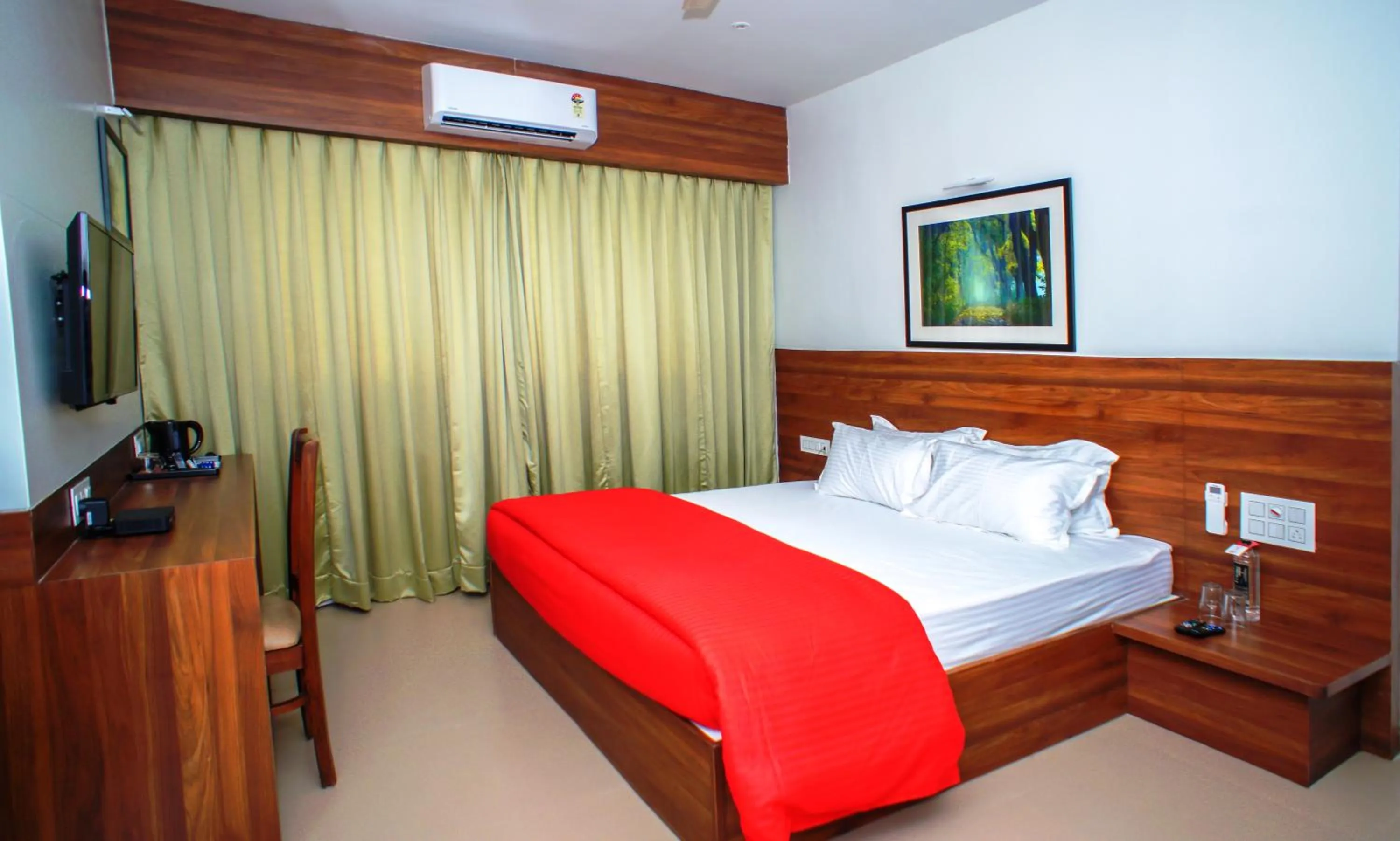 Bedroom, Bed in Mastiff Hotel Chinchwad by OTHPL