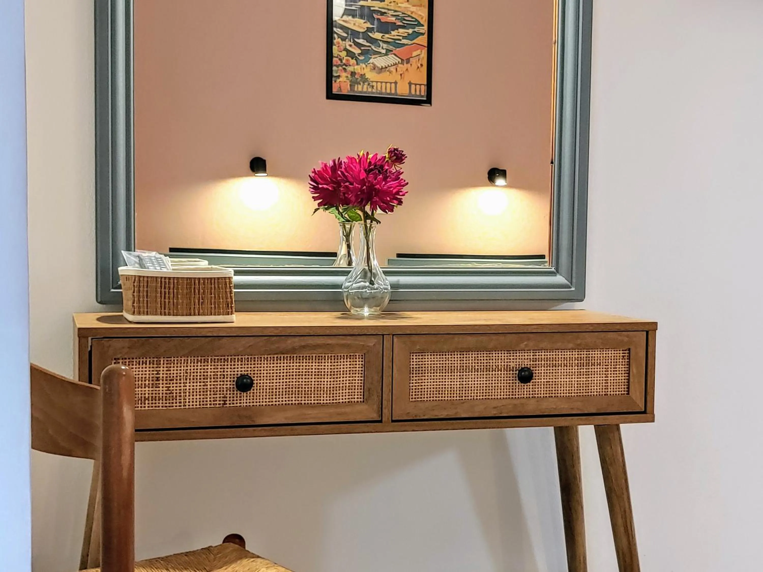 Decorative detail in Hotel Aegina