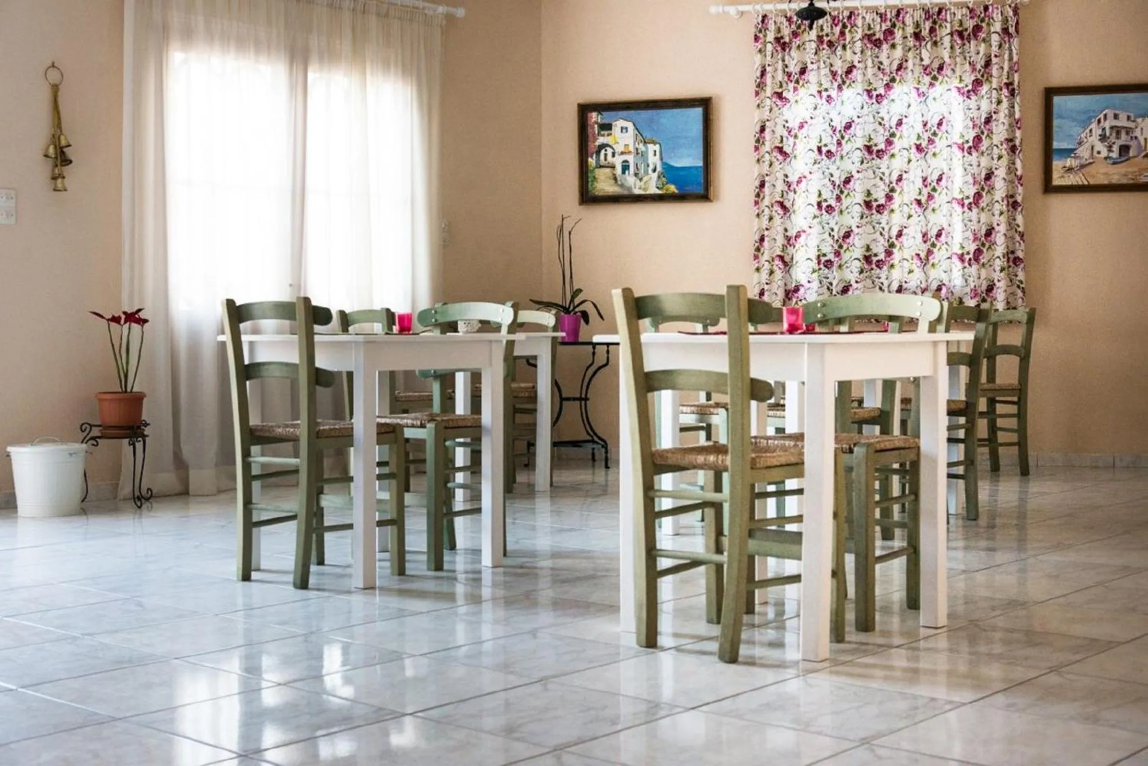 Lobby or reception in Hotel Aegina