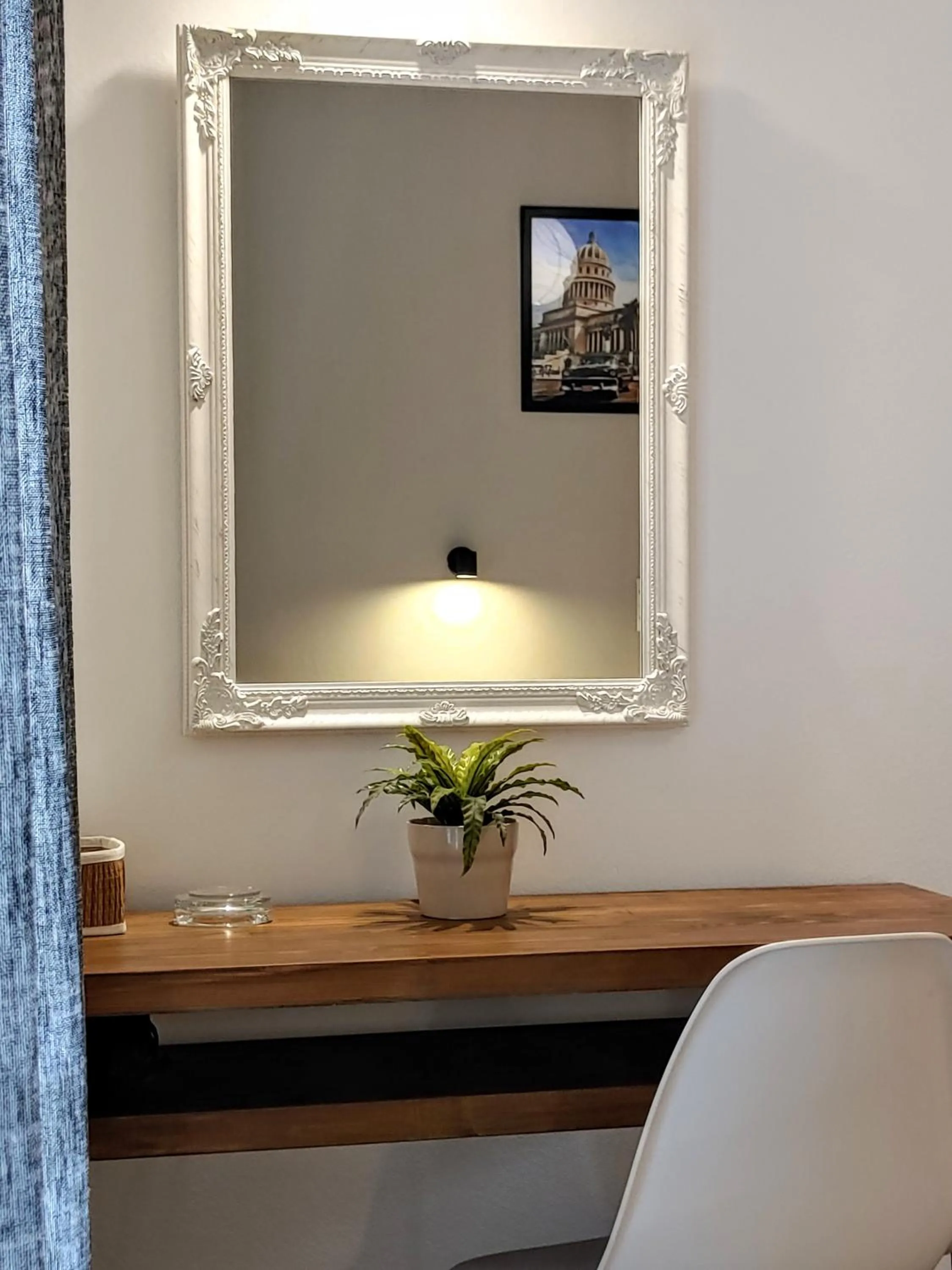 Bedroom in Hotel Aegina